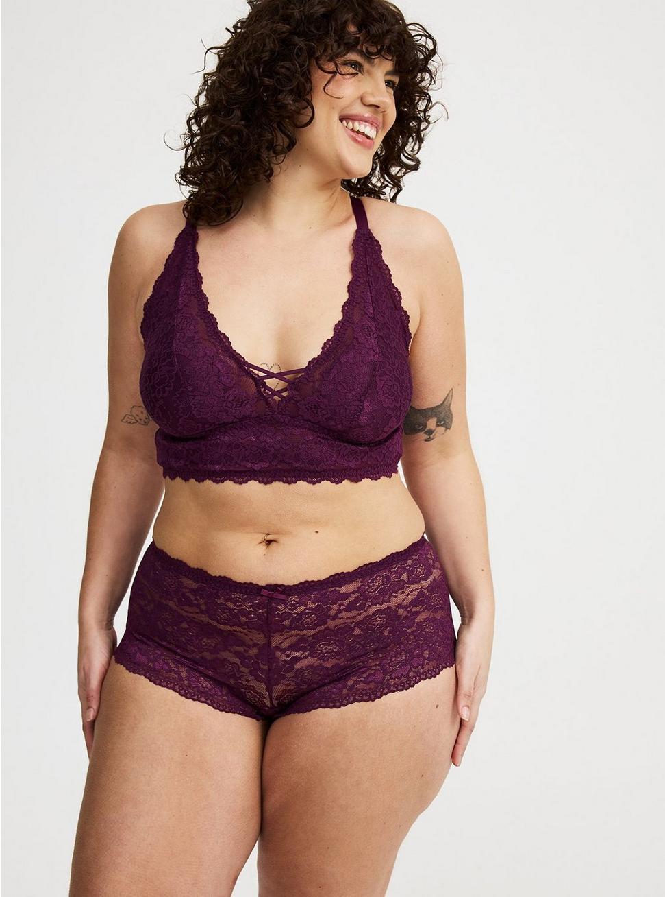 Lightly Lined Lace Bralette Product Image