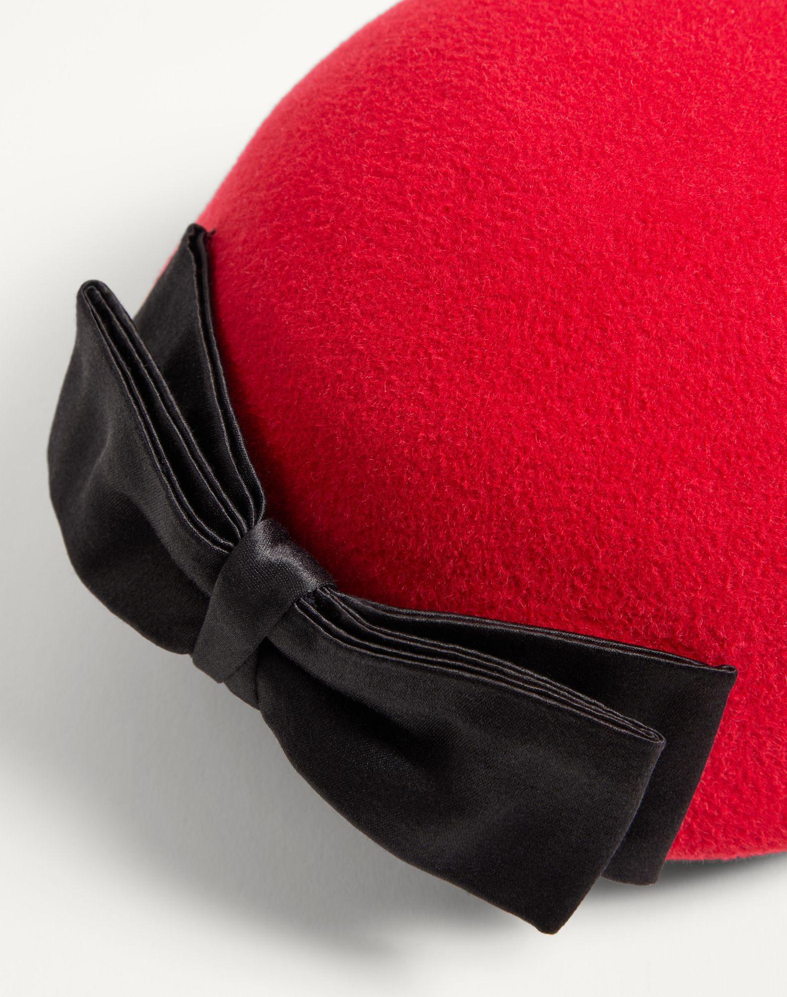 Valentino Garavani Vain Small Shoulder Bag In Pony Effect Calfskin With Animalier Print Product Image