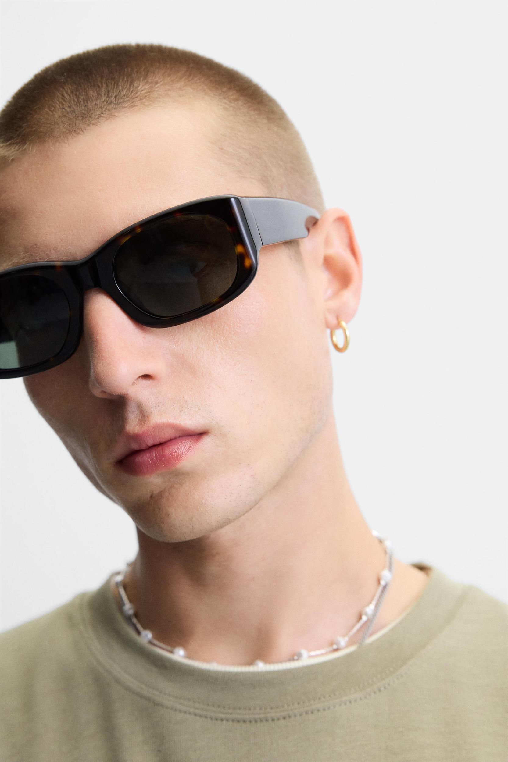 RELAXED FIT TANK TOP Product Image