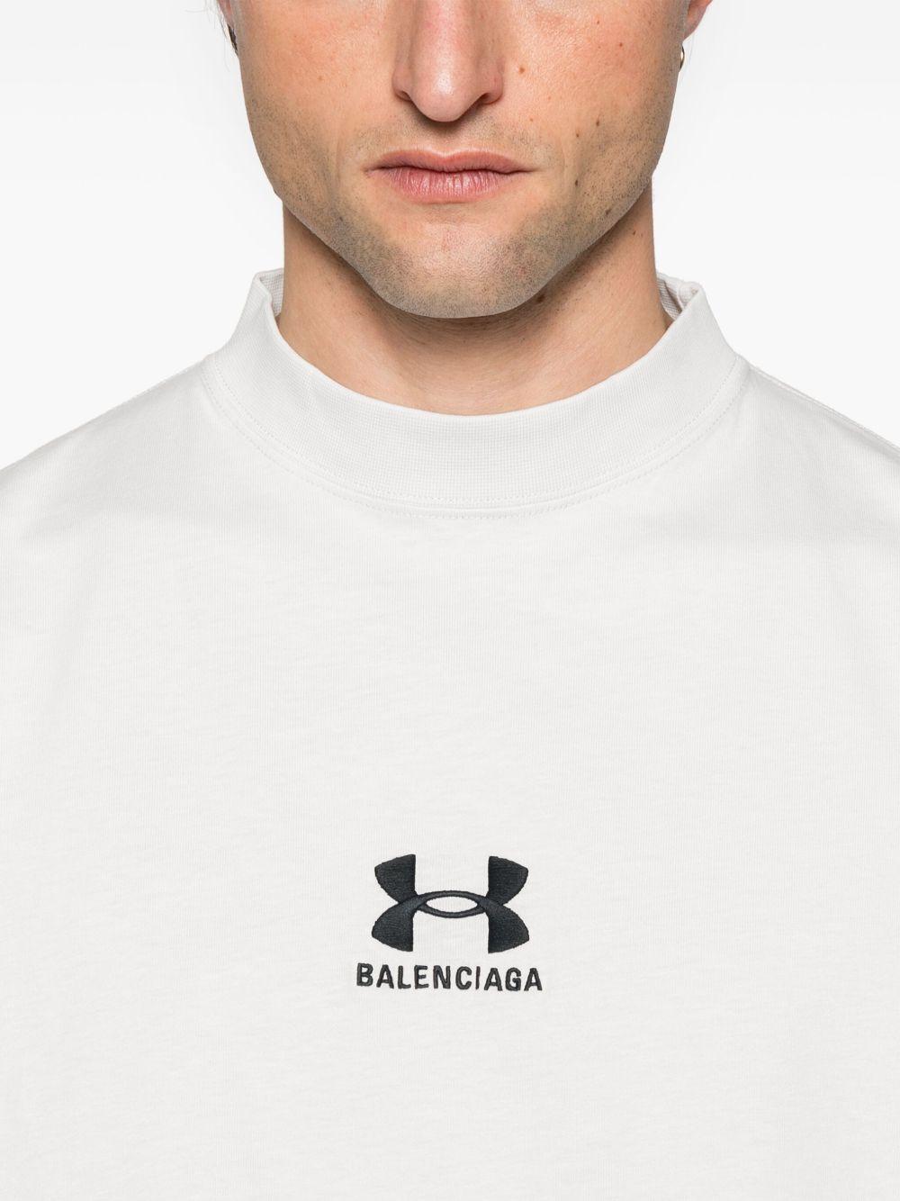 x Under Armour T-shirt Product Image
