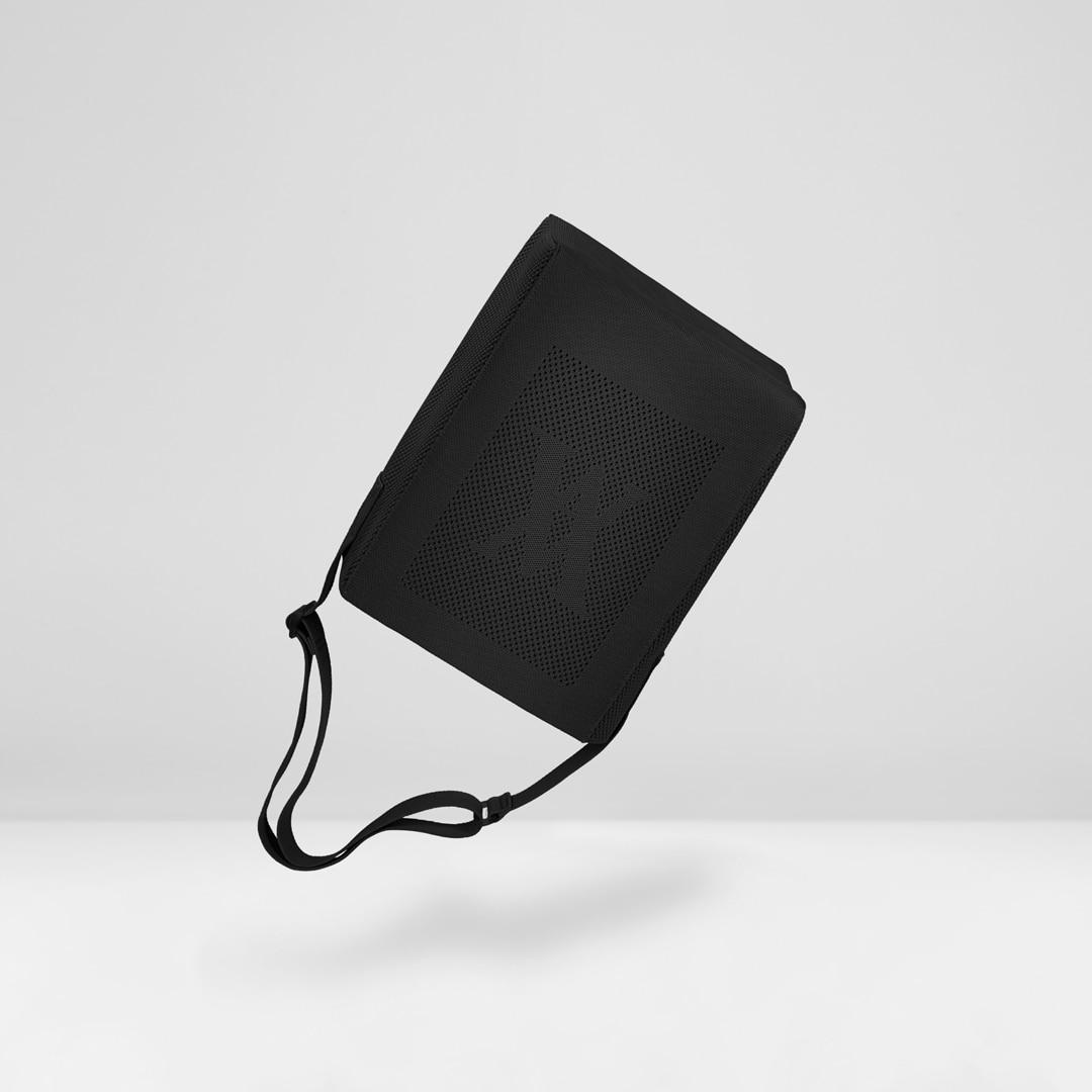 The Casual Messenger (Harper) Product Image