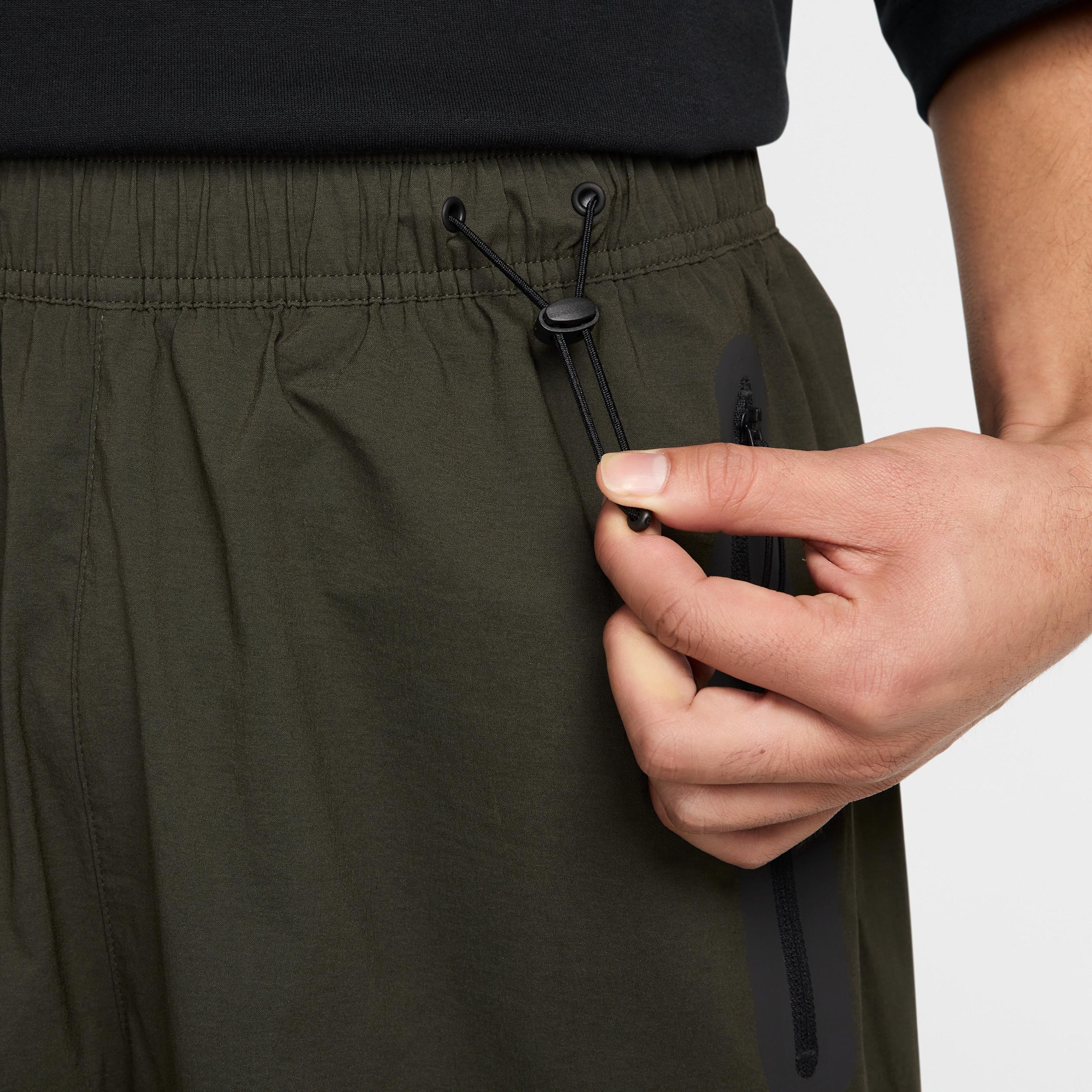 Nike Mens Tech Woven Oversized Pants | HM7158-356 Product Image