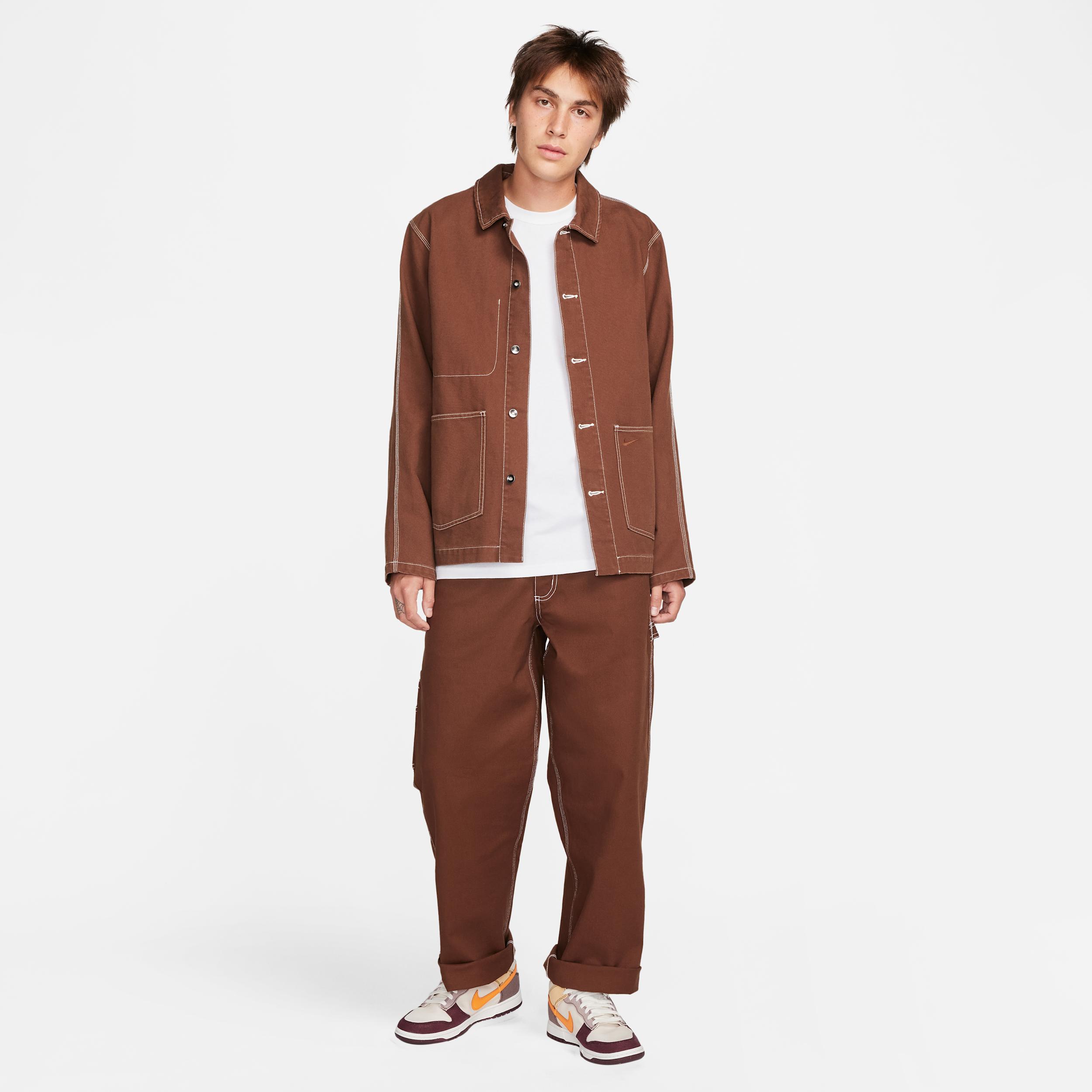 Mens Nike Sportswear Premium Essentials Long-Sleeve Pocket T-Shirt | DR7929-101 Product Image