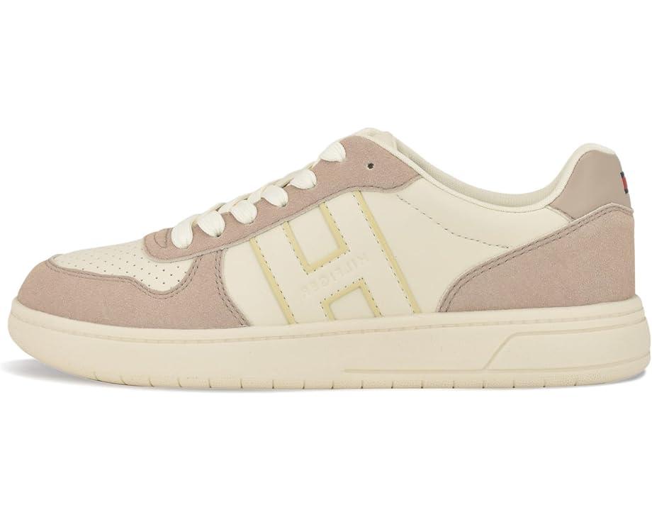 Women's Tommy Hilfiger Veniz Product Image