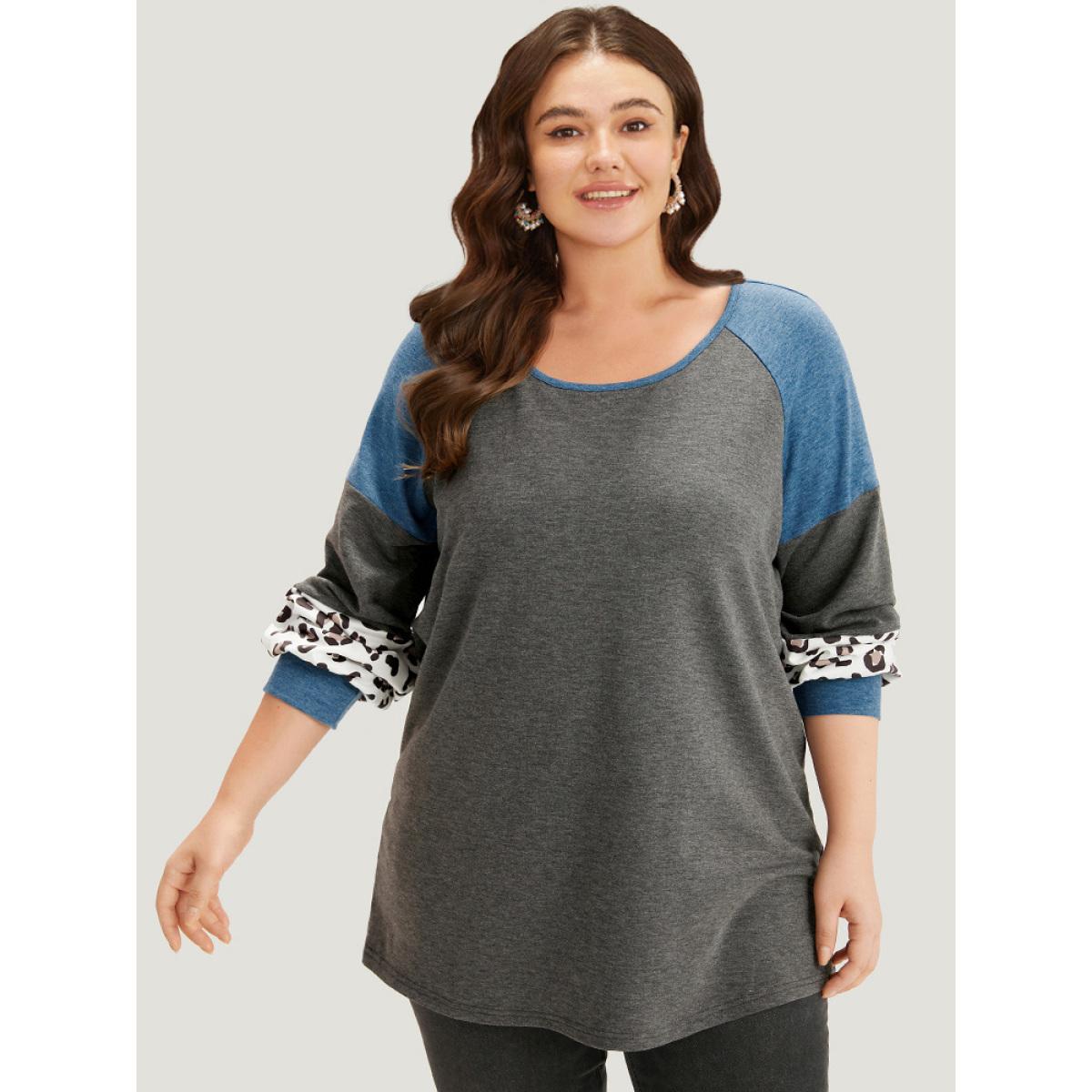 Plus Size Colorblock Contrast Leopard Round Neck Raglan Sleeve Sweatshirt Women Multicolor Elegant Elastic cuffs Round Neck Dailywear Sweatshirts BloomChic 26/4X Product Image