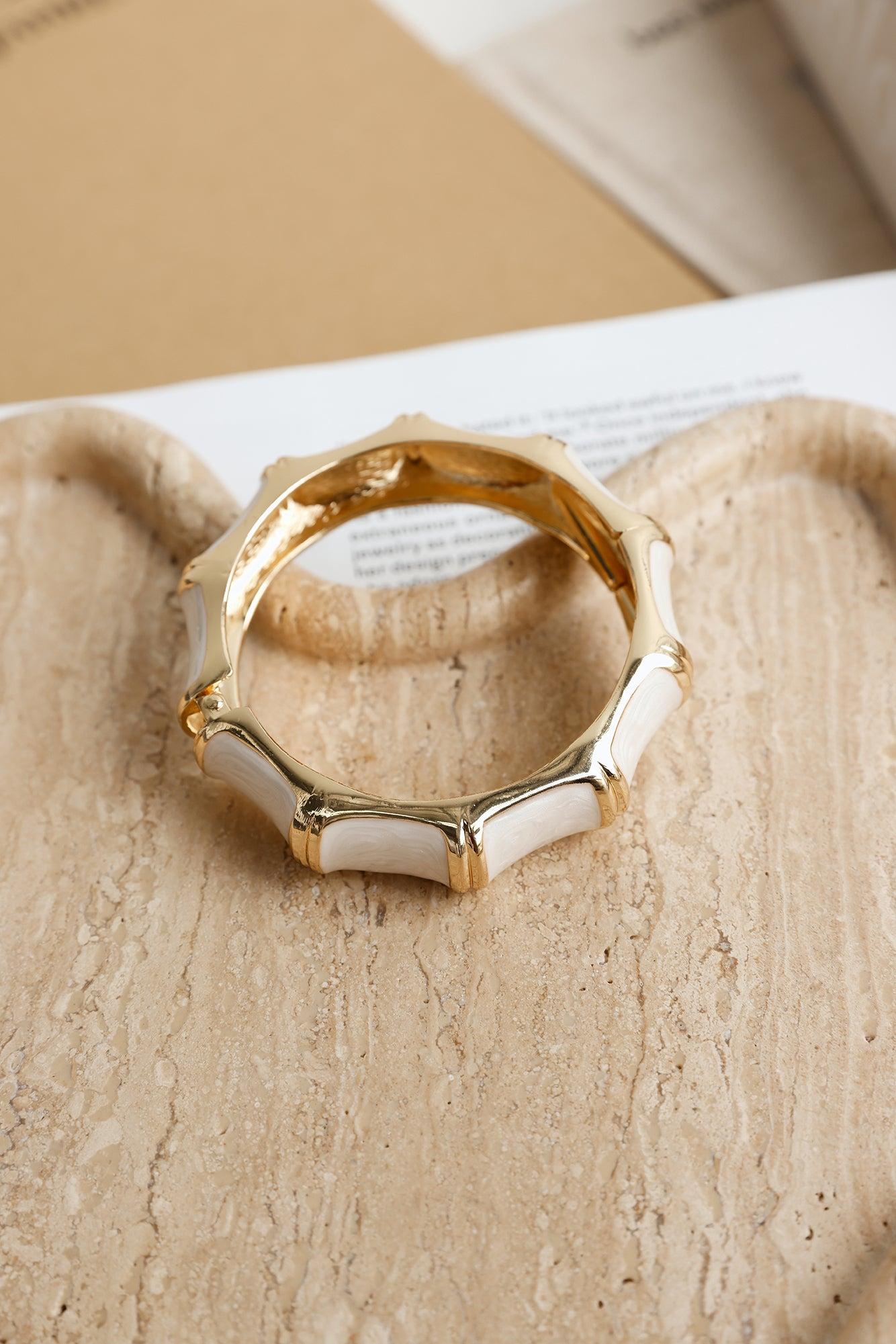 Believe In Me Bangle Gold Product Image