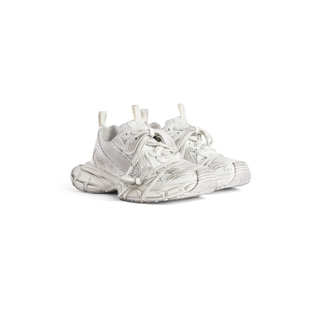 Women's 3xl Sneaker in White Product Image