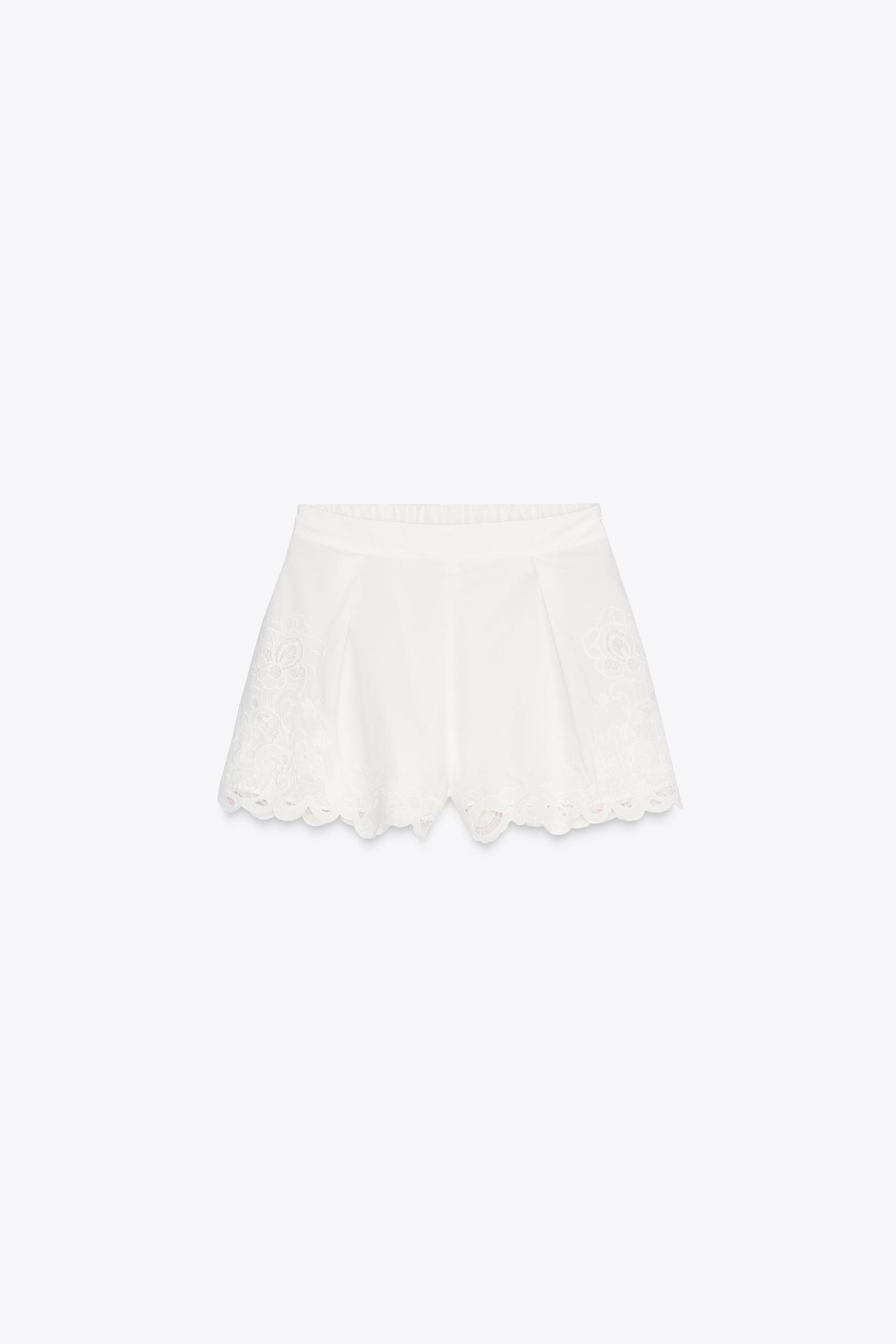 ZW COLLECTION EMBROIDERED PLEATED SHORTS Product Image