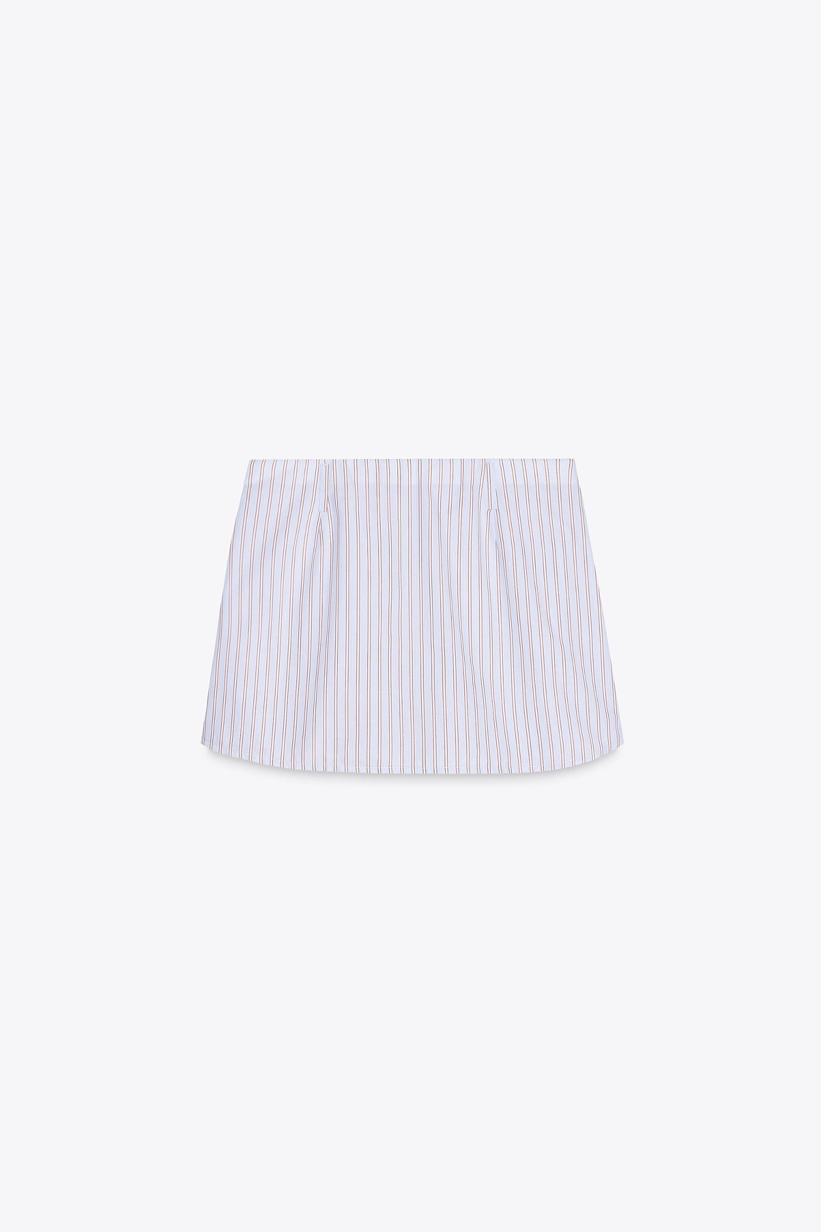 STRIPED SKORT Product Image