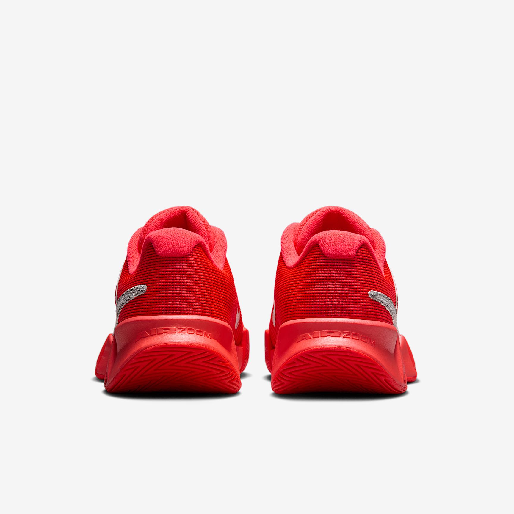 Nike Womens GP Challenge Pro Premium Hard Court Tennis Shoes | HQ2609-600 Product Image