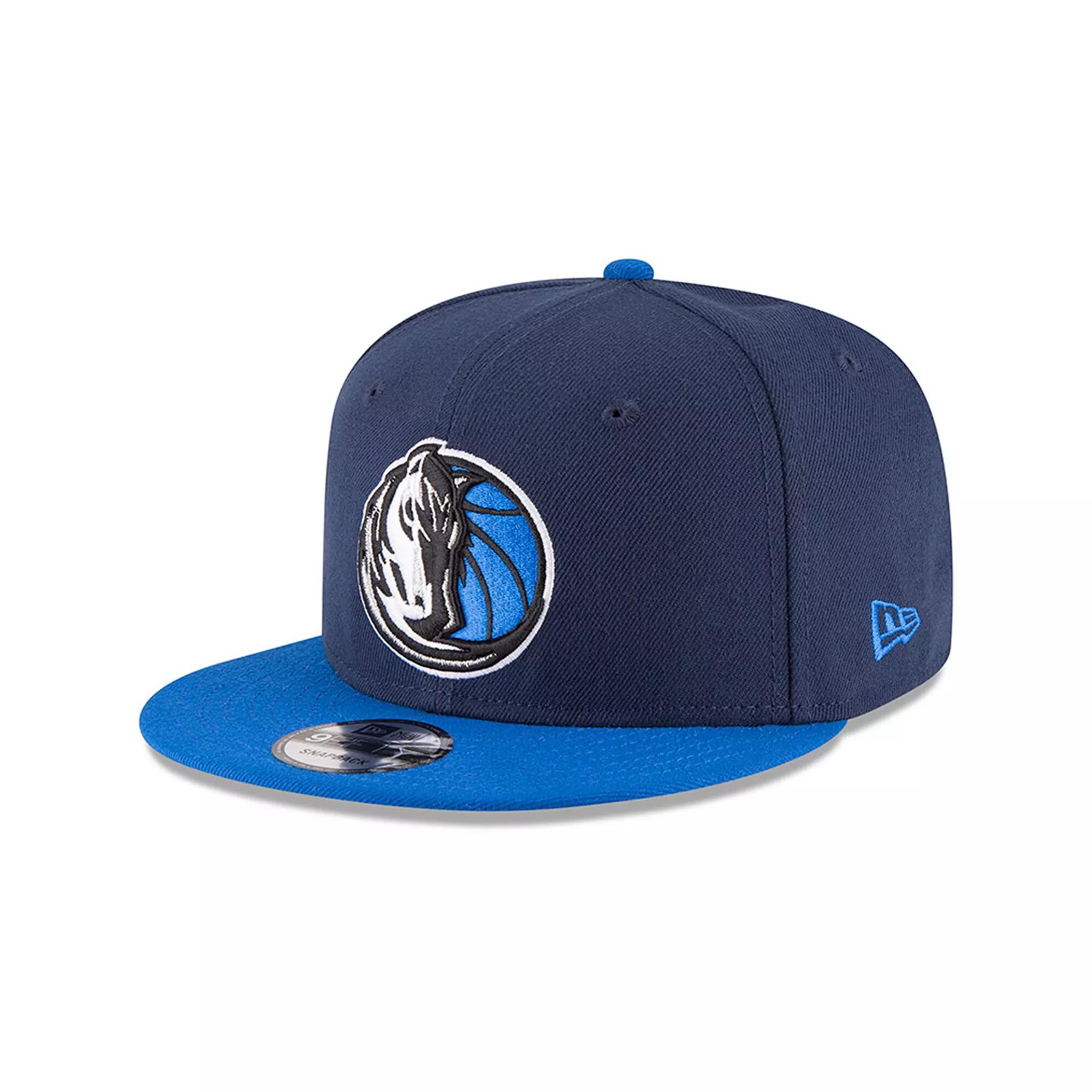 Men's New Era Navy/Blue Dallas Mavericks 2-Tone 9FIFTY Adjustable Snapback Hat Product Image