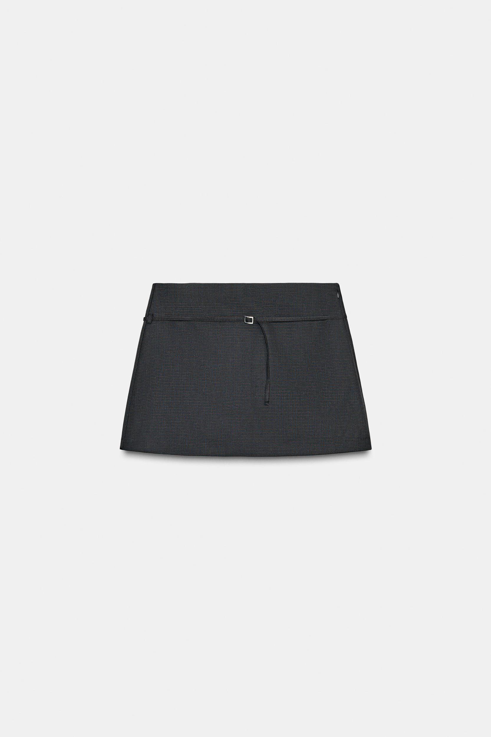 BELTED SKORT Product Image