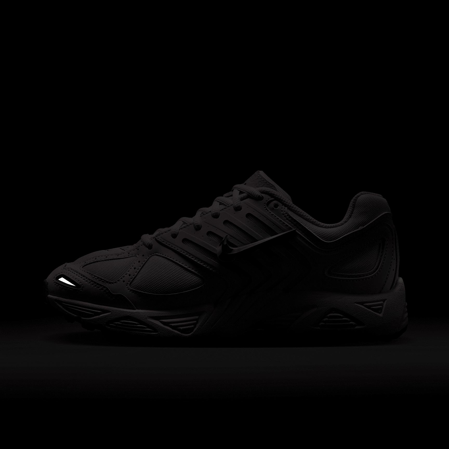 Nike Air Pegasus 2005 Women's Shoes Product Image