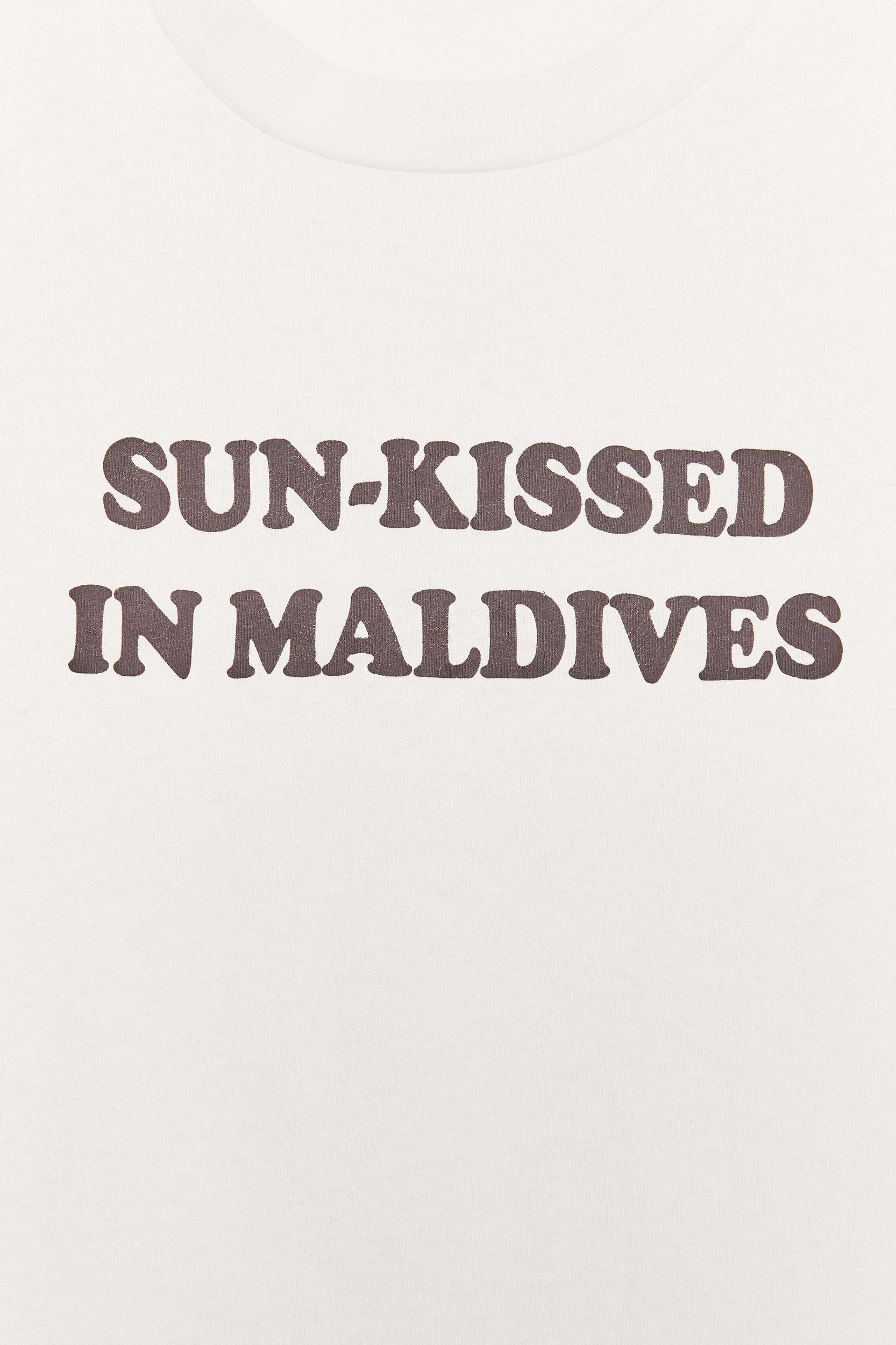 WASHED T-SHIRT WITH TEXT Product Image