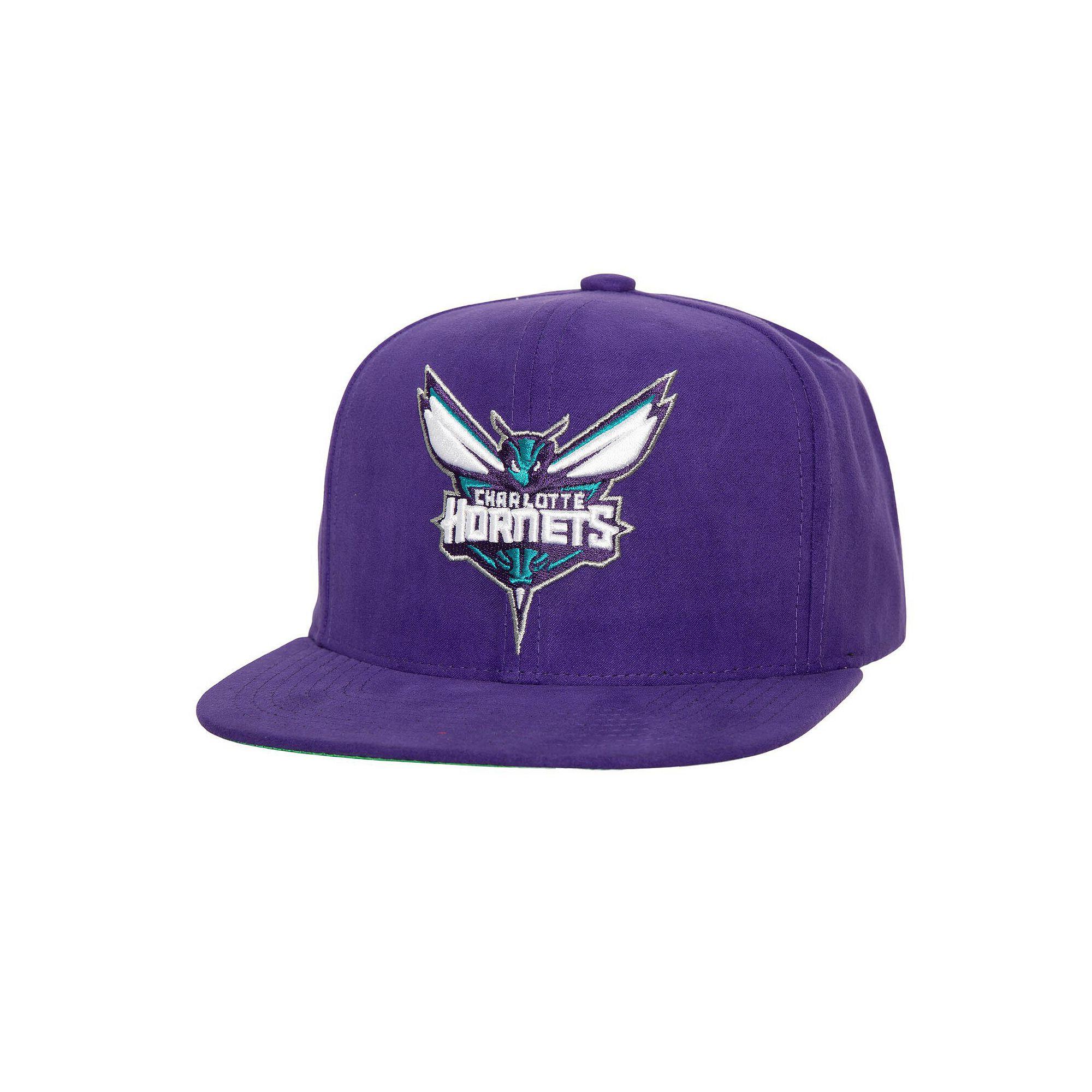 Men's Mitchell & Ness Purple Charlotte Hornets Sweet Suede Snapback Hat, Chr Purple Product Image