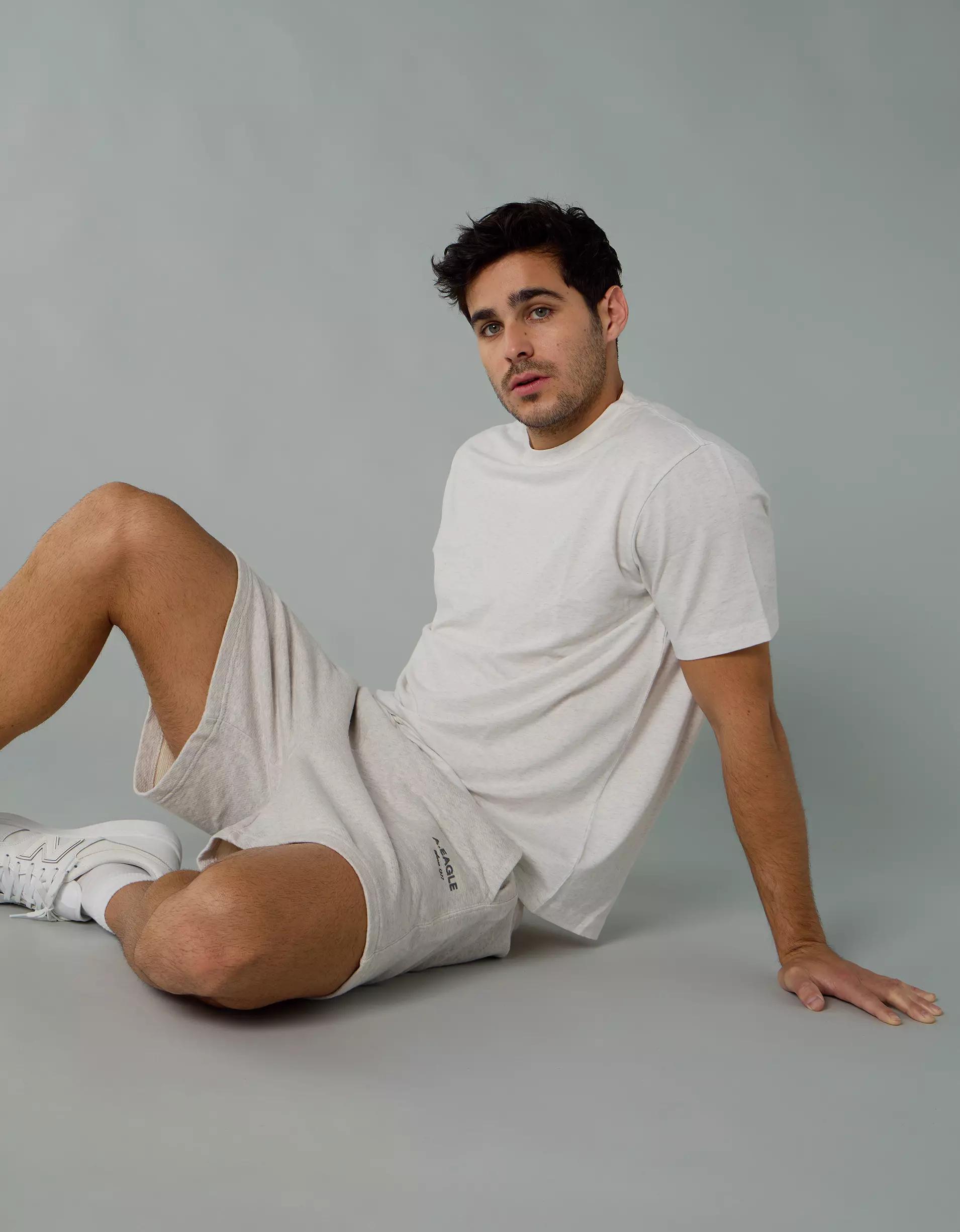 AE 24/7 Club T-Shirt Product Image