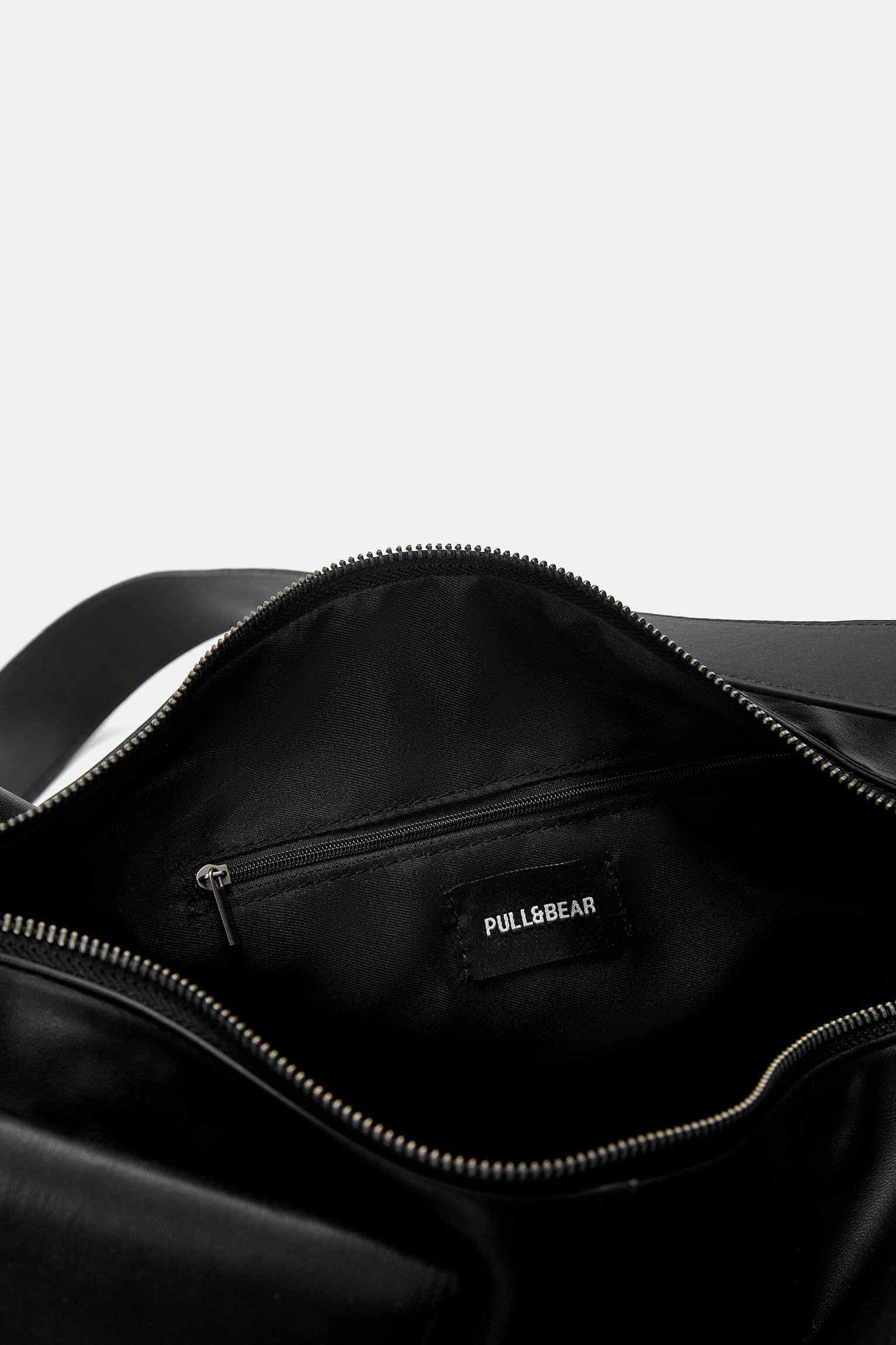 Multi-piece shoulder bag Product Image