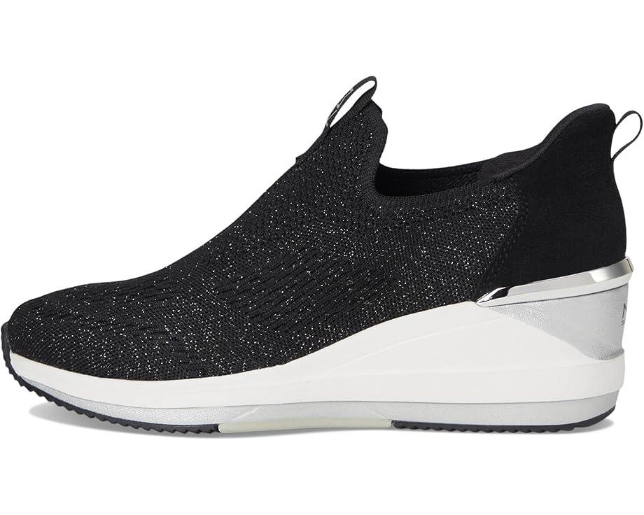 A Wedge - Crecent Hands-Free Slip-Ins Product Image