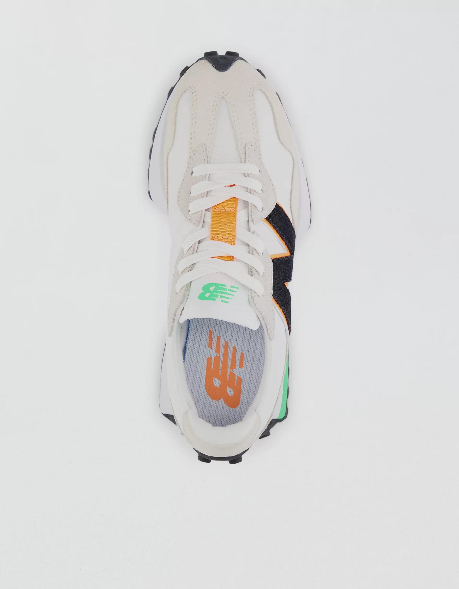 New Balance 327 Sneaker Product Image