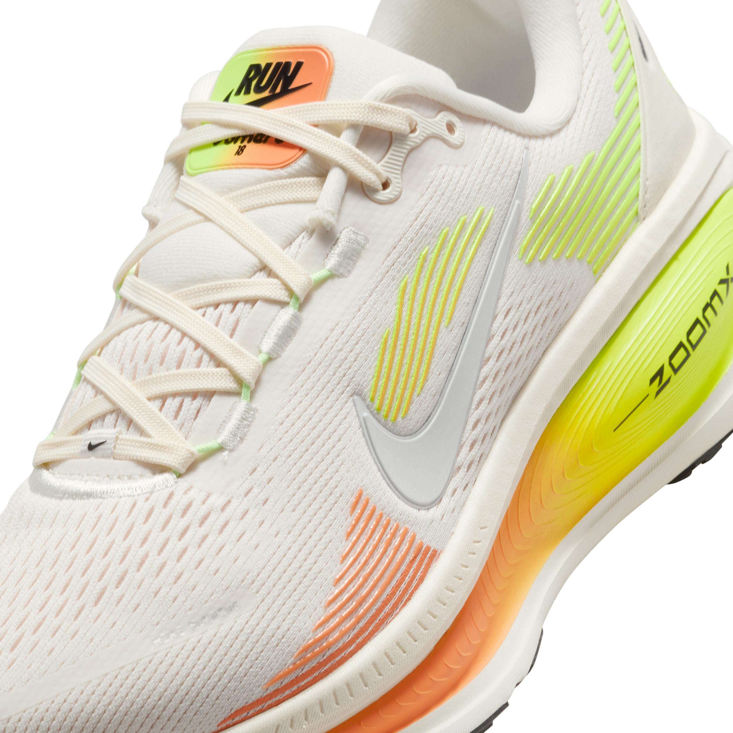 Nike Women's Vomero 18 Road Running Shoes Product Image