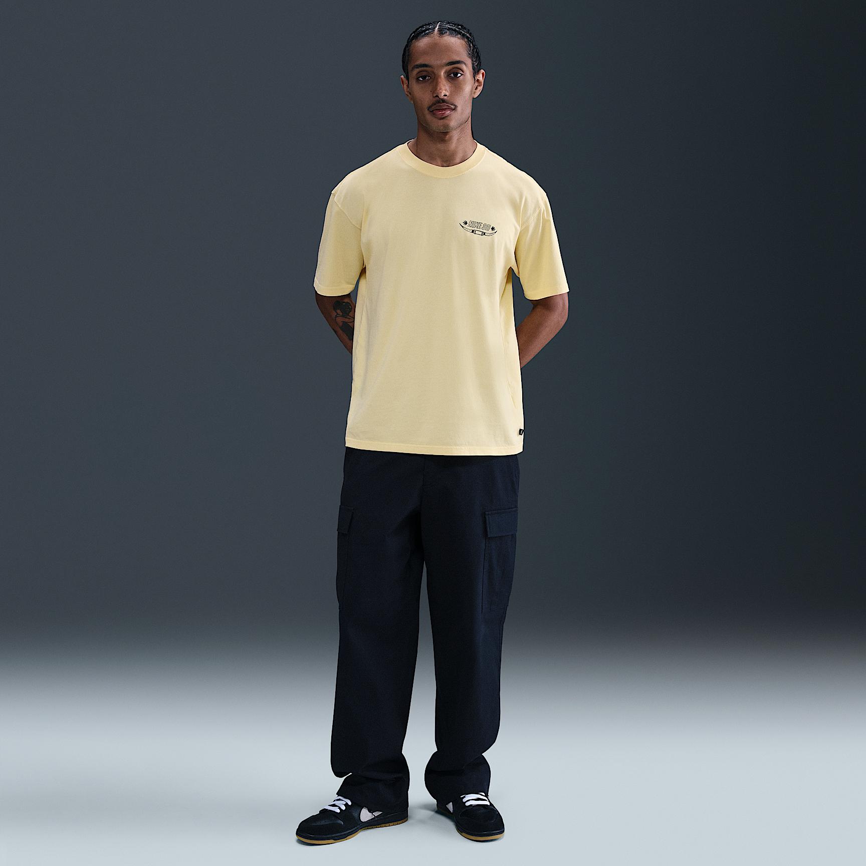 Mens Nike SB Max90 Skate T-Shirt | HV1306-722 Product Image