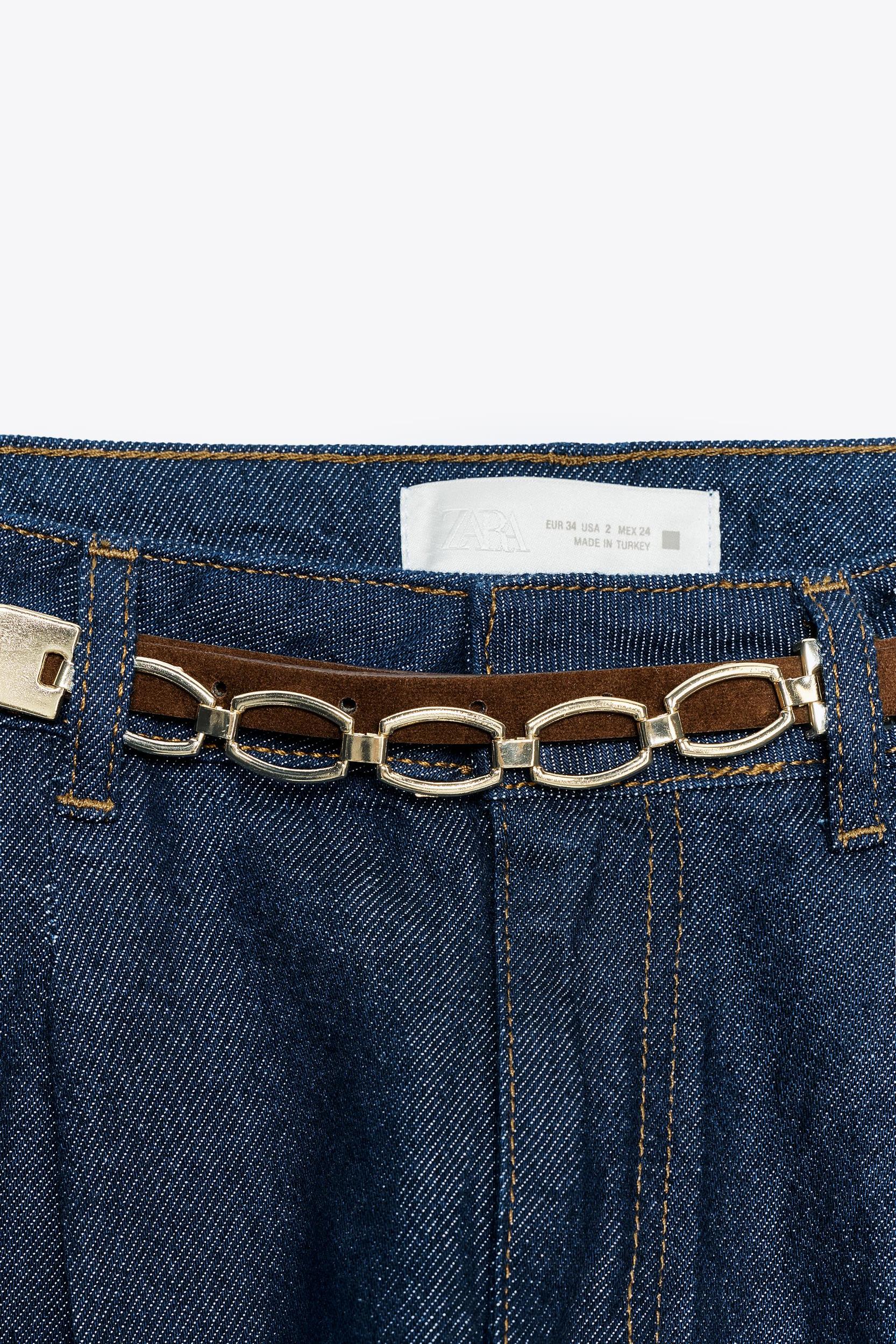 Z1975 DENIM PLEATED SHORTS WITH BELT Product Image