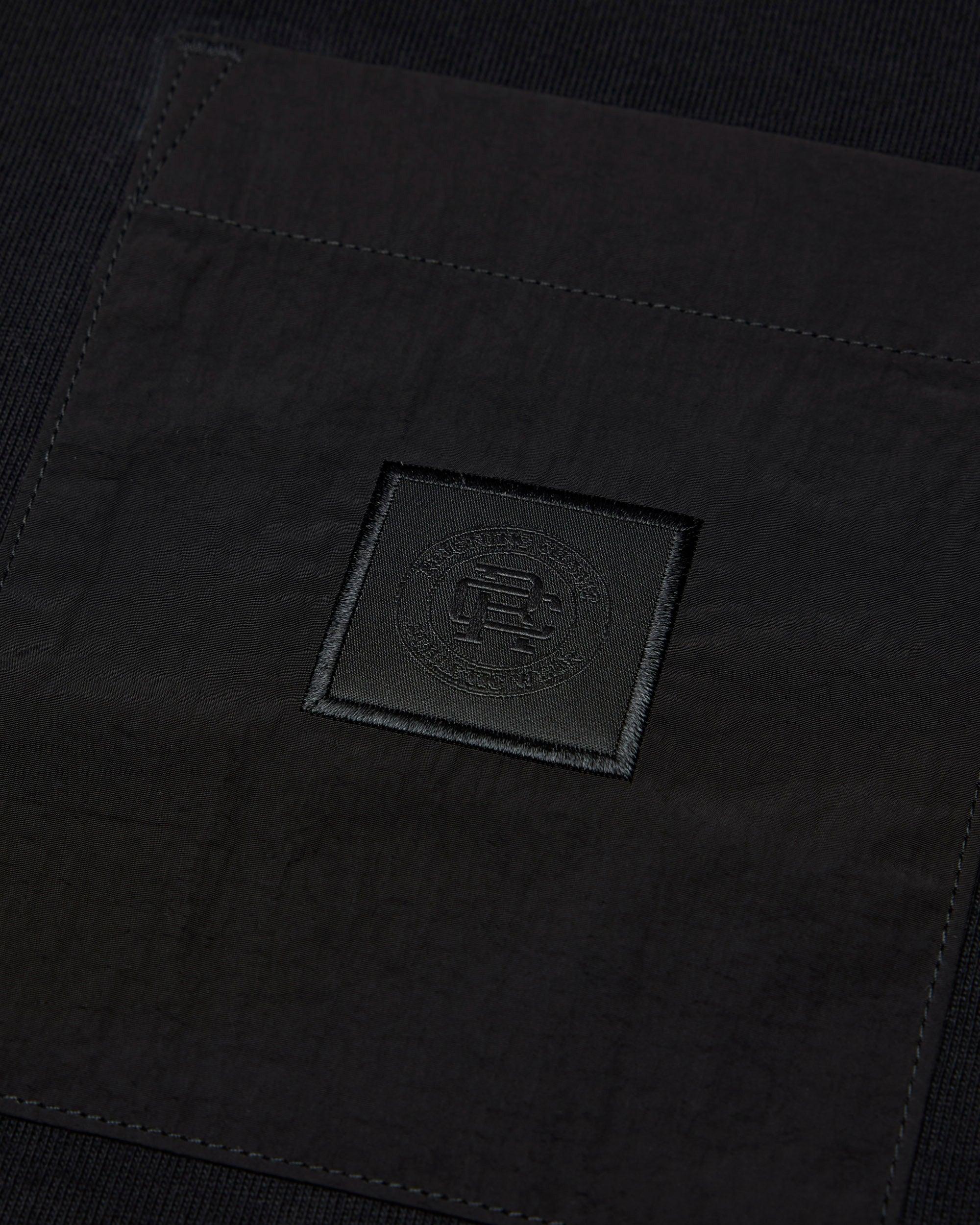 Lightweight Jersey Standard Raglan T-Shirt Male Product Image