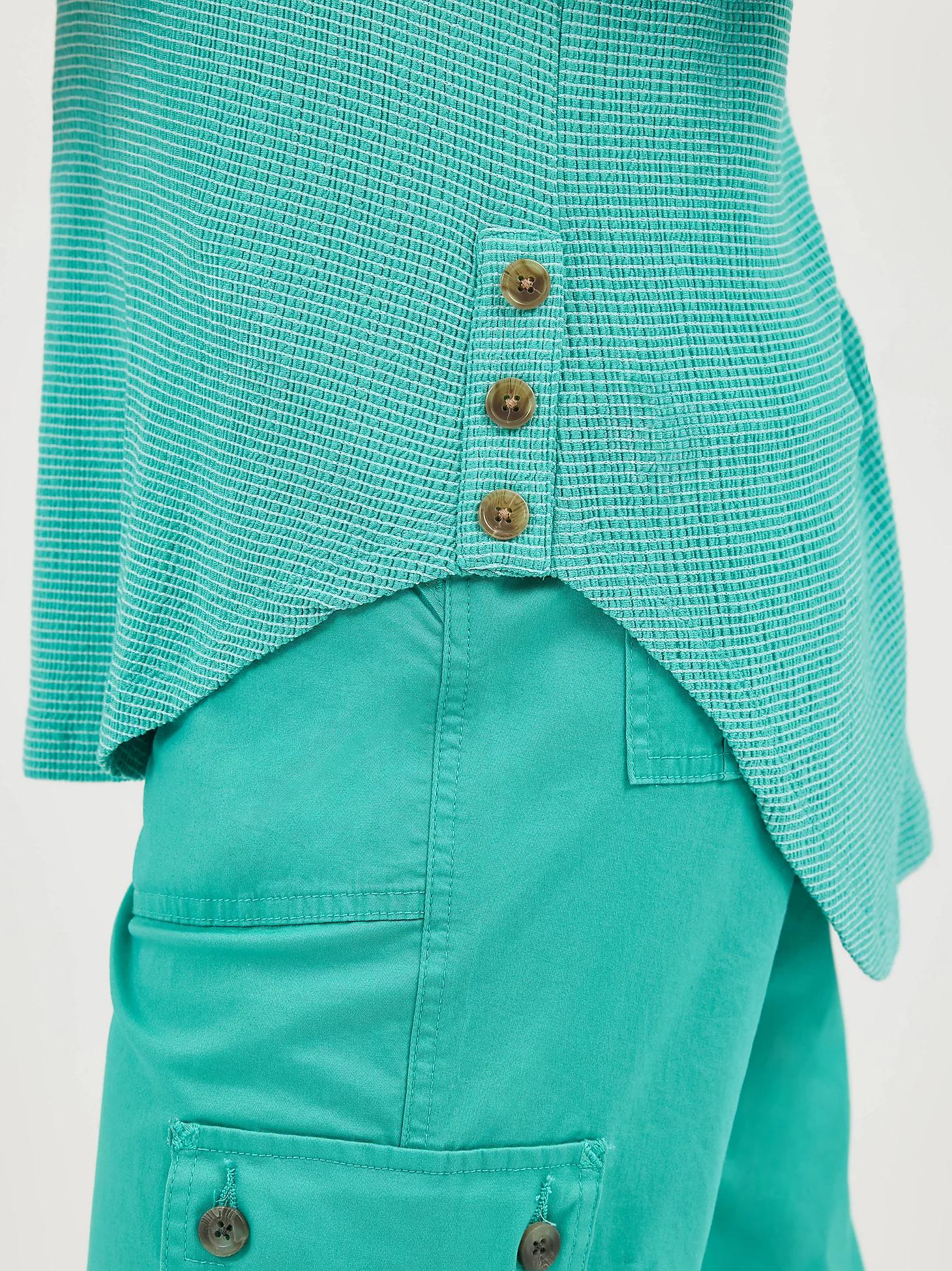 Women's Cuff Sleeve Stripe V-Neck Tee | Women's Tops & Tees | Lee® Product Image