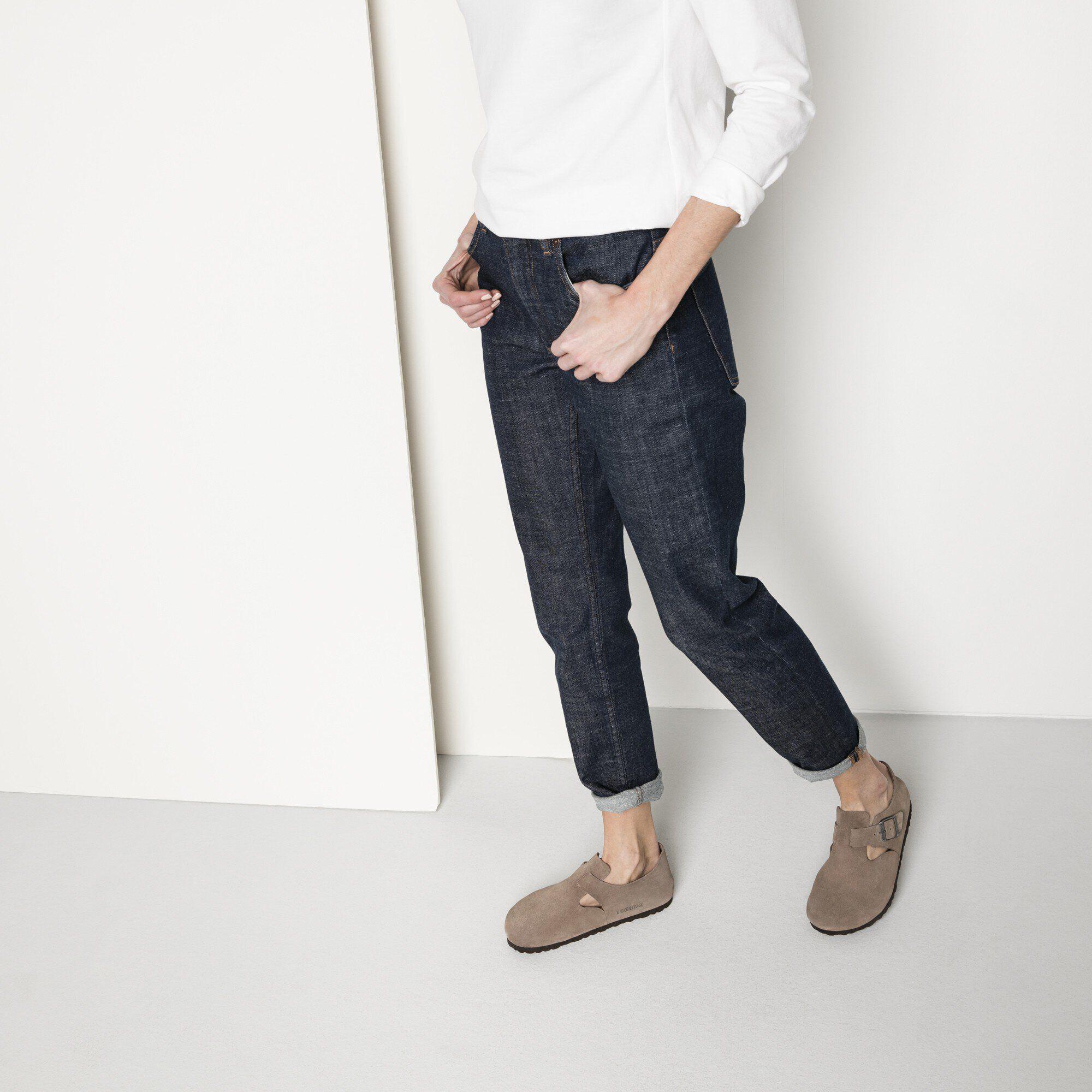 London Suede Leather Product Image