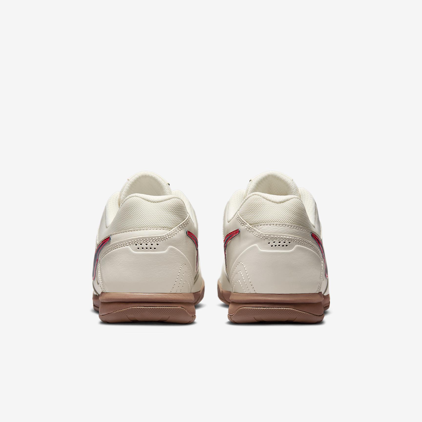 Nike Mens Gato Shoes | HQ6019-102 Product Image