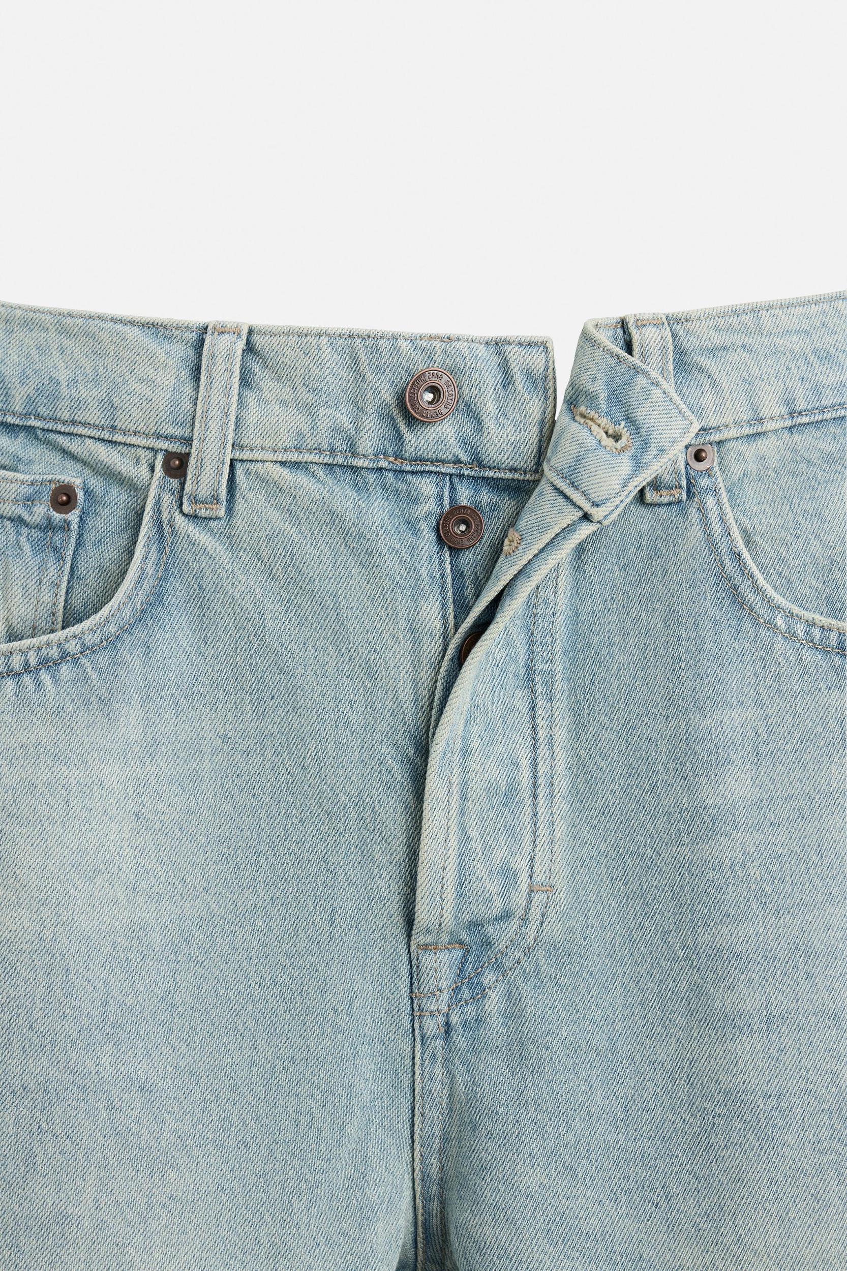 STRAIGHT FIT ANKLE JEANS Product Image