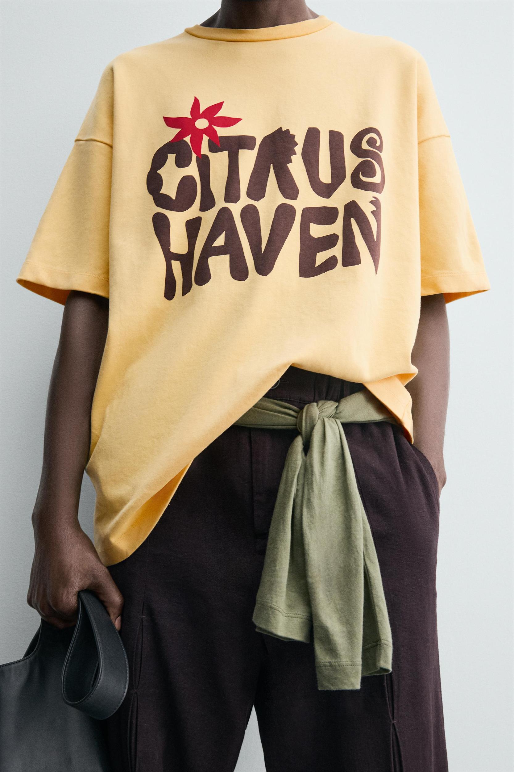 TEXT PRINT SWEATSHIRT Product Image