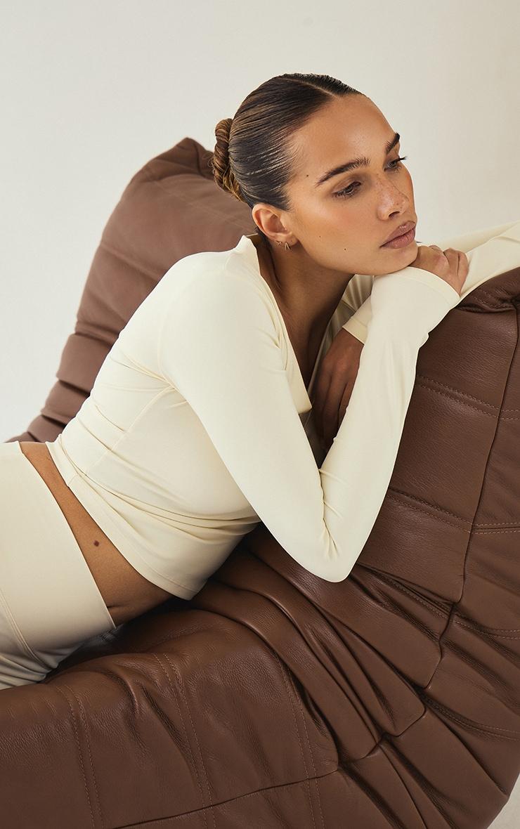 Bone Sculpt V Neck Long Sleeve Top Product Image