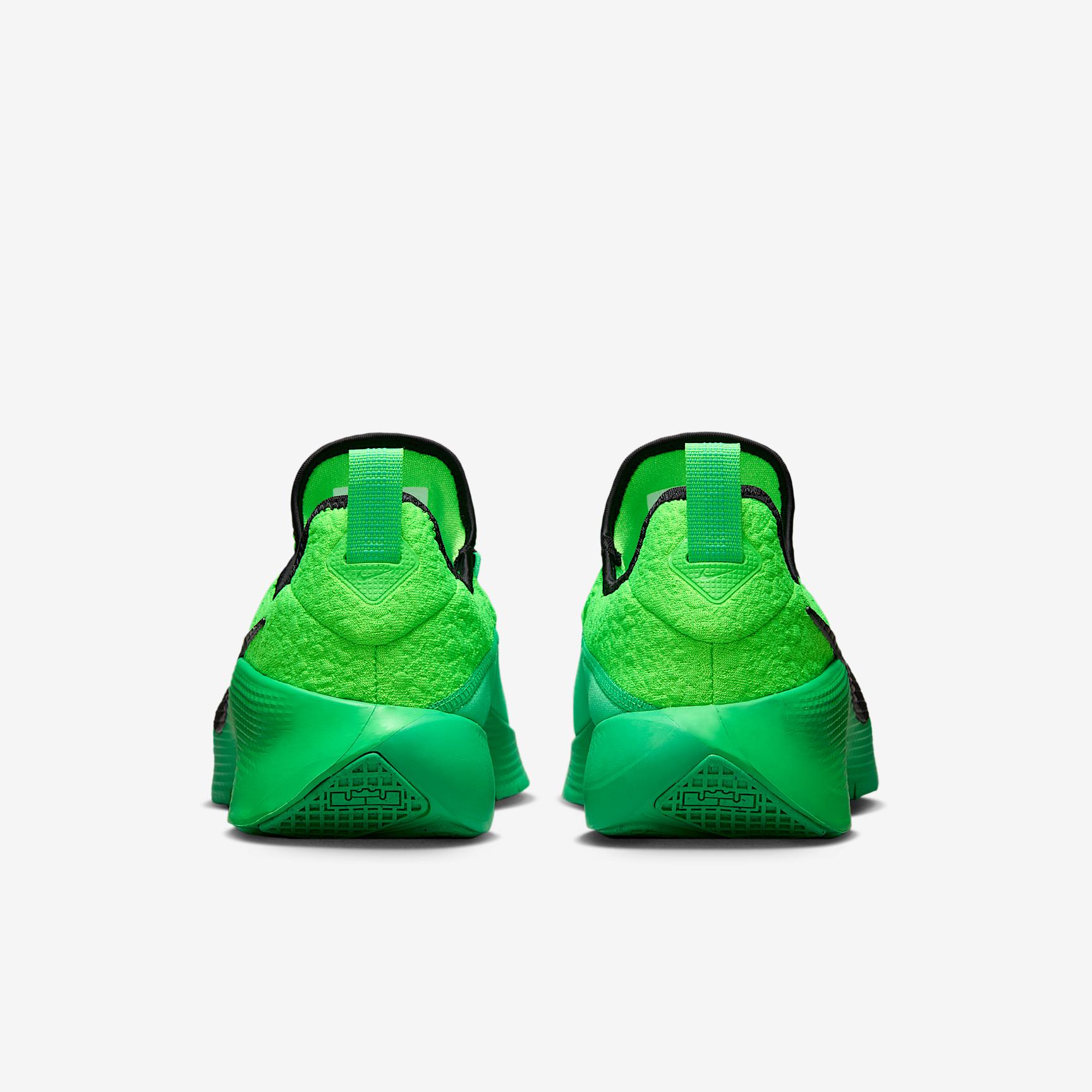 Nike Mens LeBron TR 1 Workout Shoes | FJ6151-300 Product Image