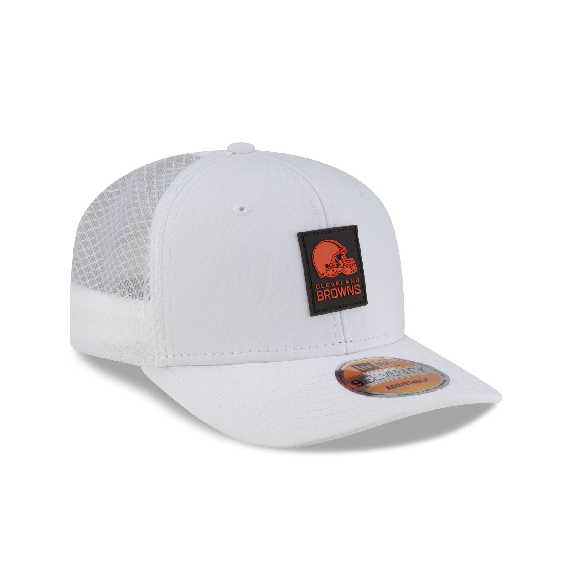 Cleveland Browns 2025 Sideline Hot Weather White 9SEVENTY Trucker Hat Male Product Image