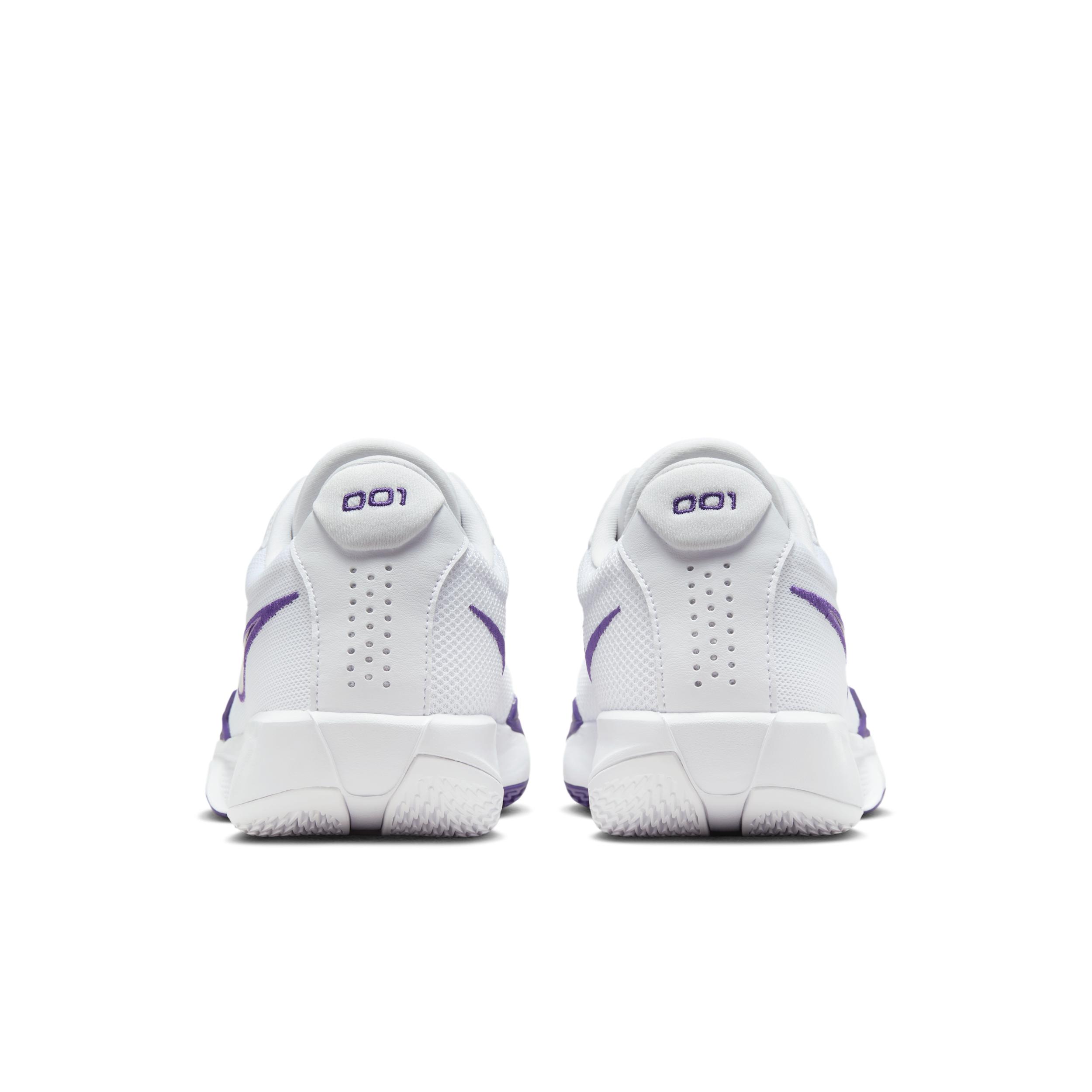 Nike Men's G.T. Cut Academy Basketball Shoes Product Image