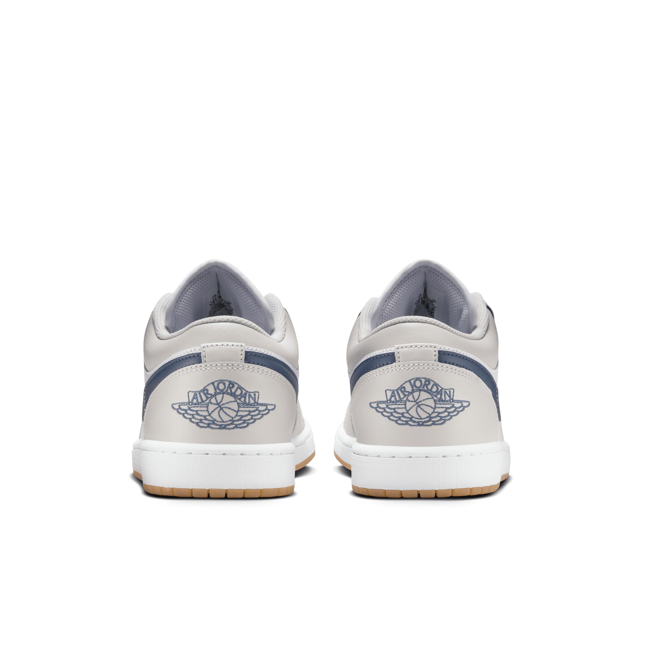 Men's Air Jordan 1 Low Shoes Product Image