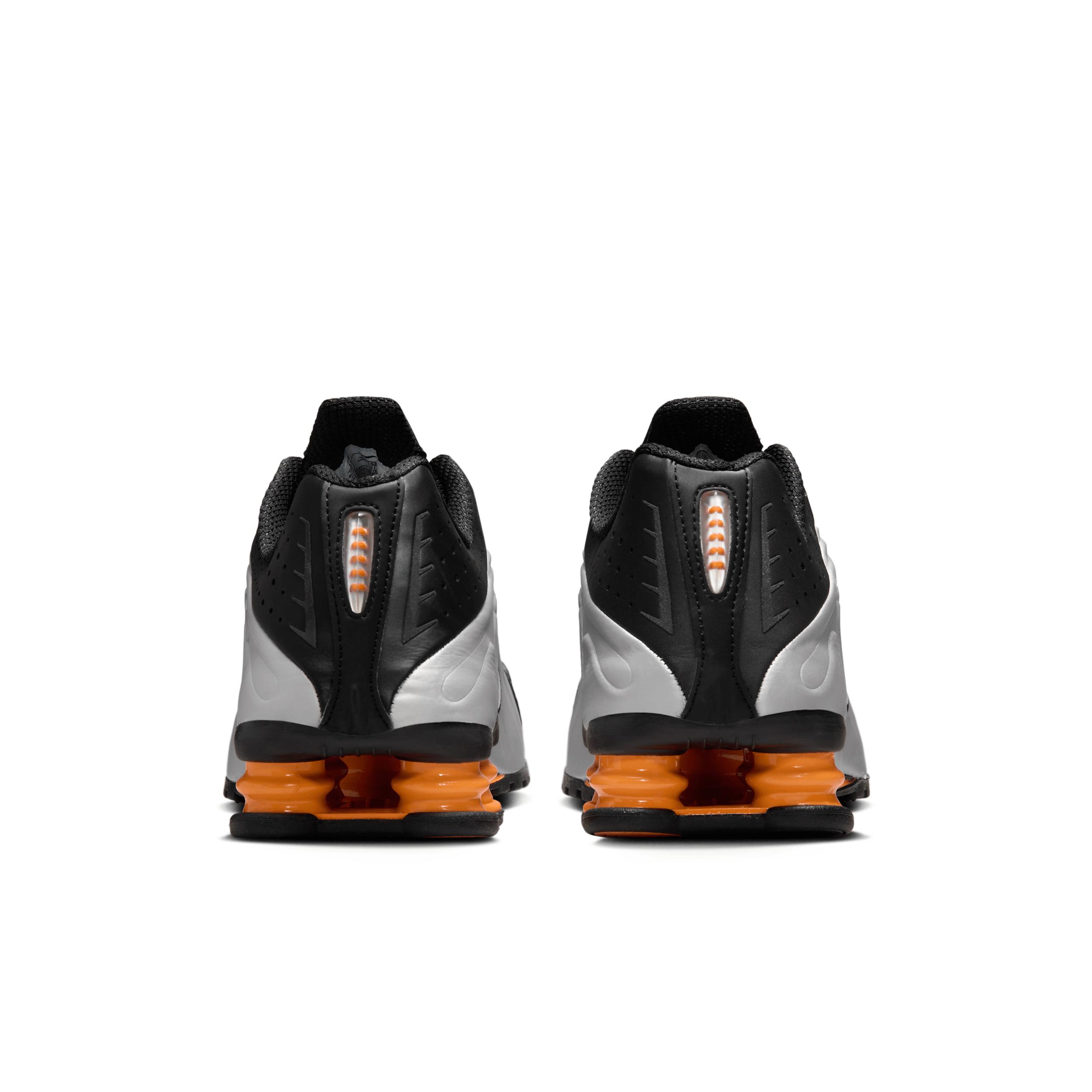Nike Mens Shox R4 Shoes | HQ1988-003 Product Image