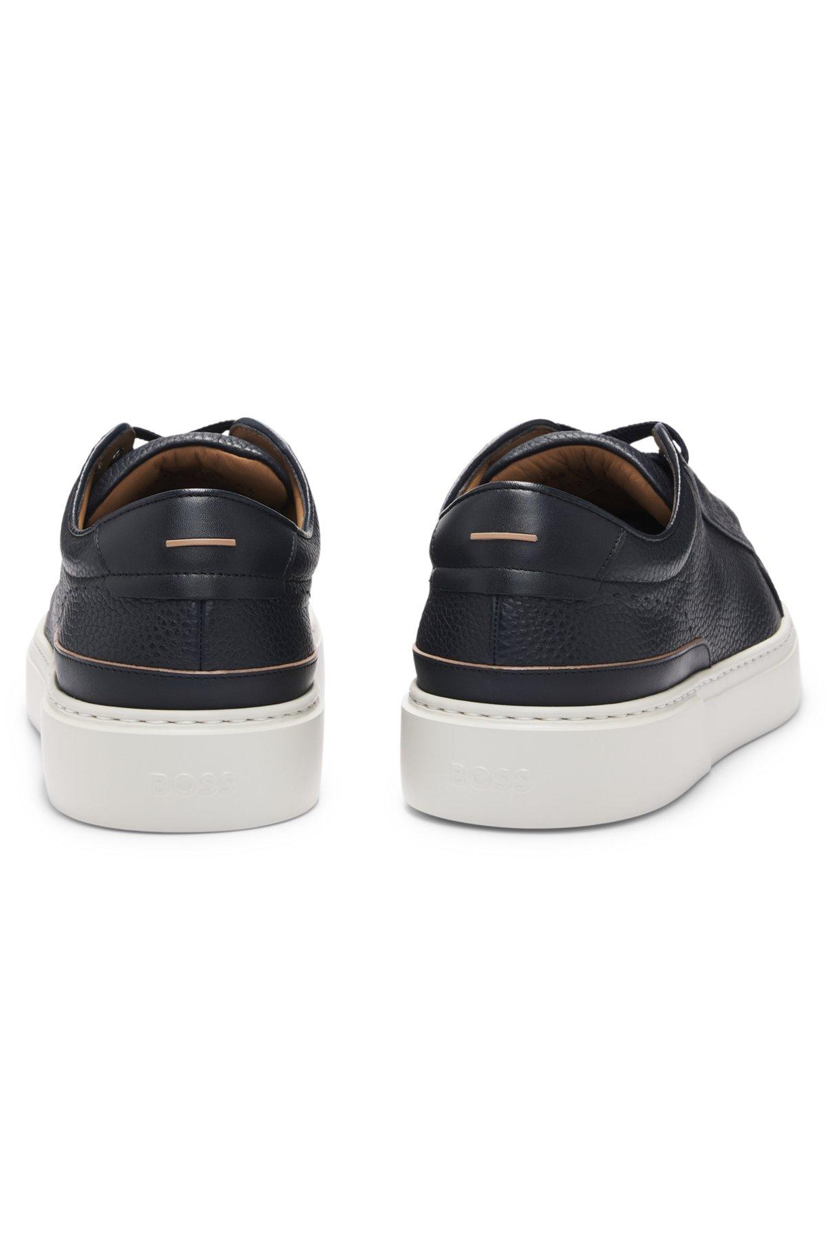 Gary trainers in grained leather Product Image