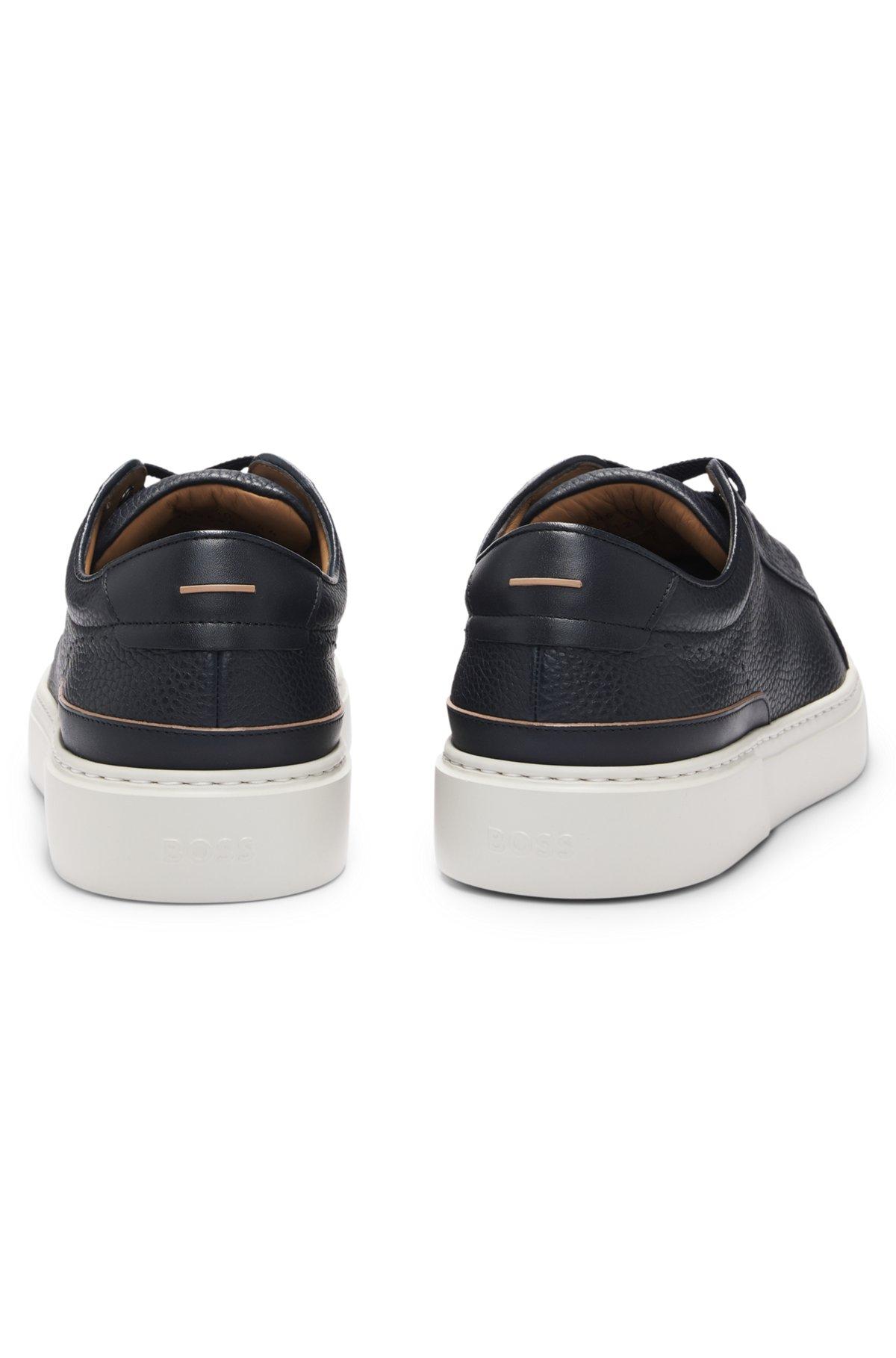 Gary trainers in grained leather Product Image