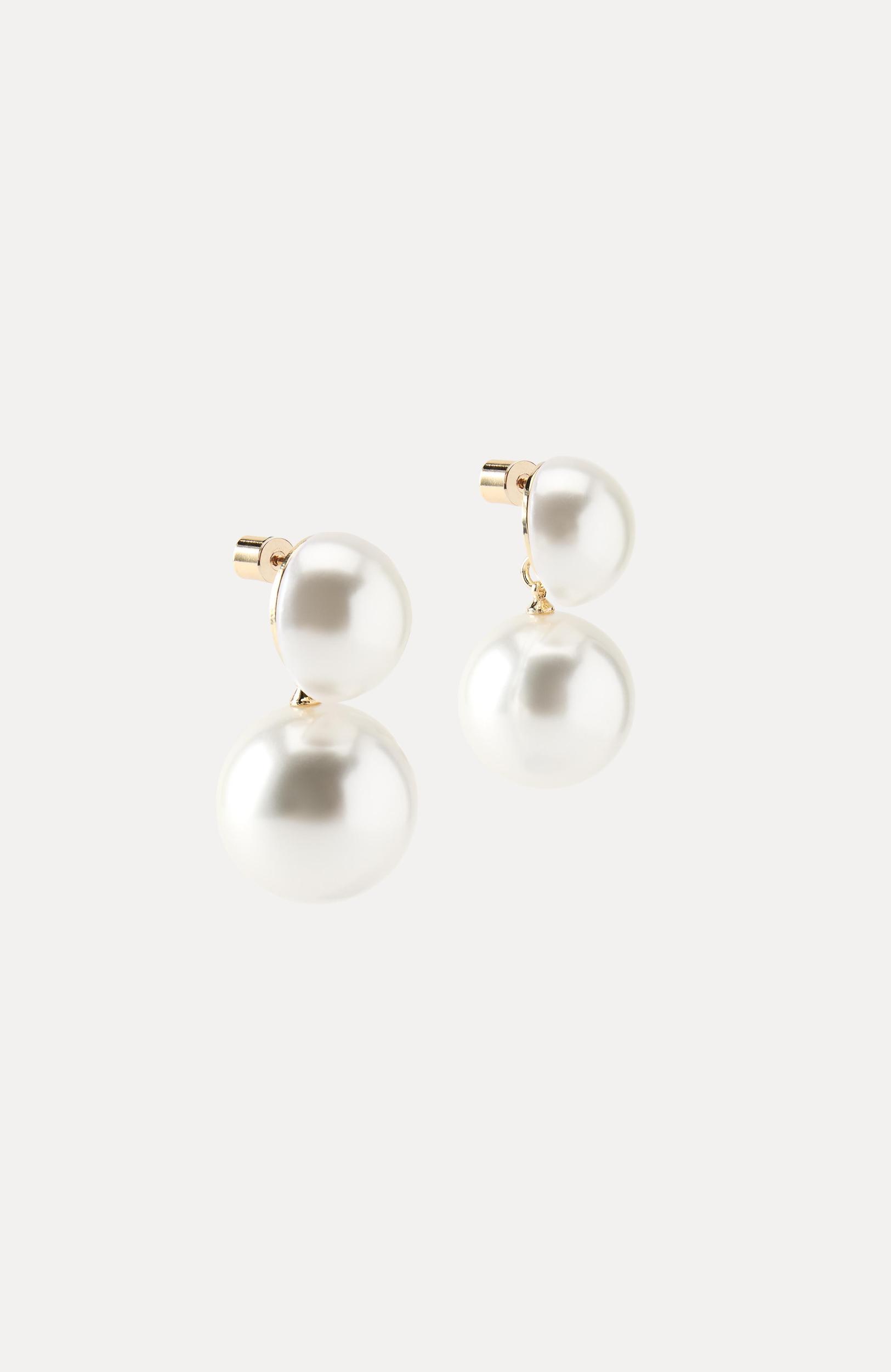 DOUBLE PEARL EARRINGS Product Image