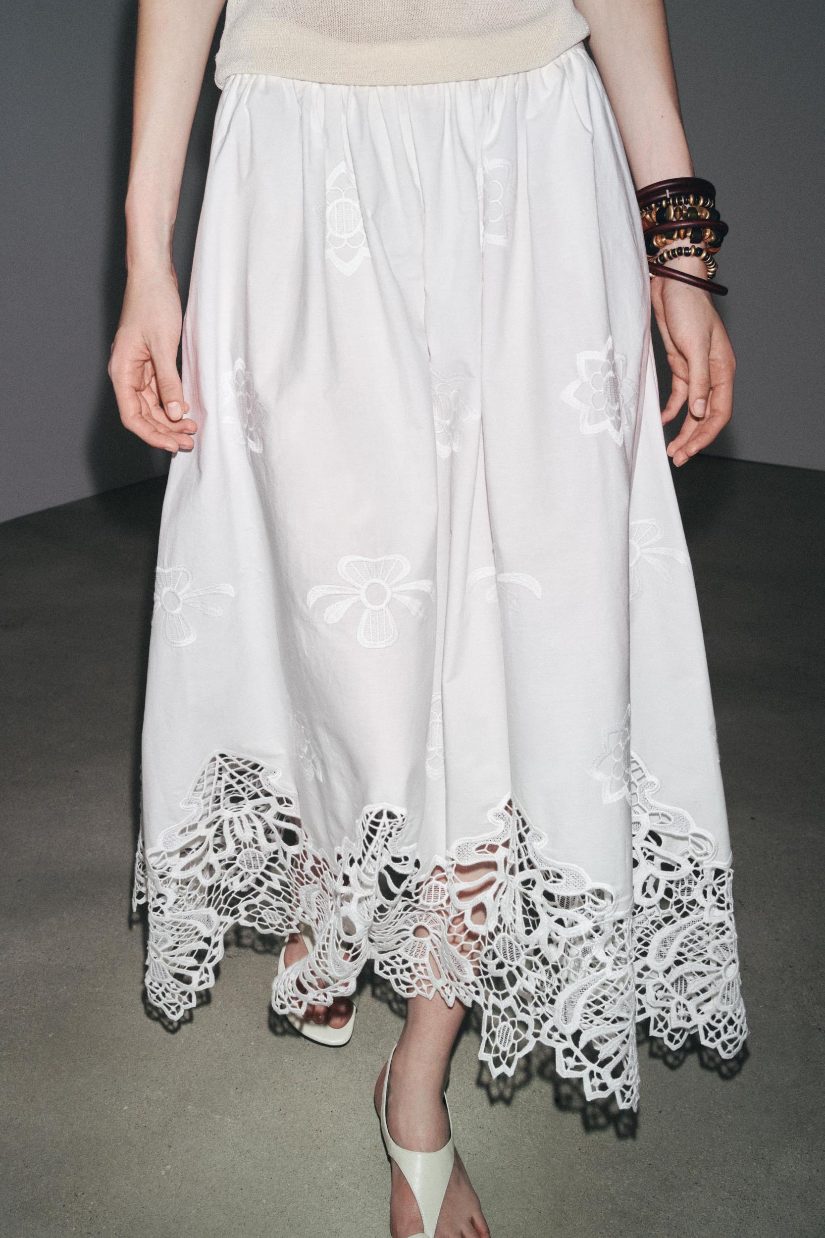 ZW COLLECTION EMBROIDERED MIDI SKIRT Product Image