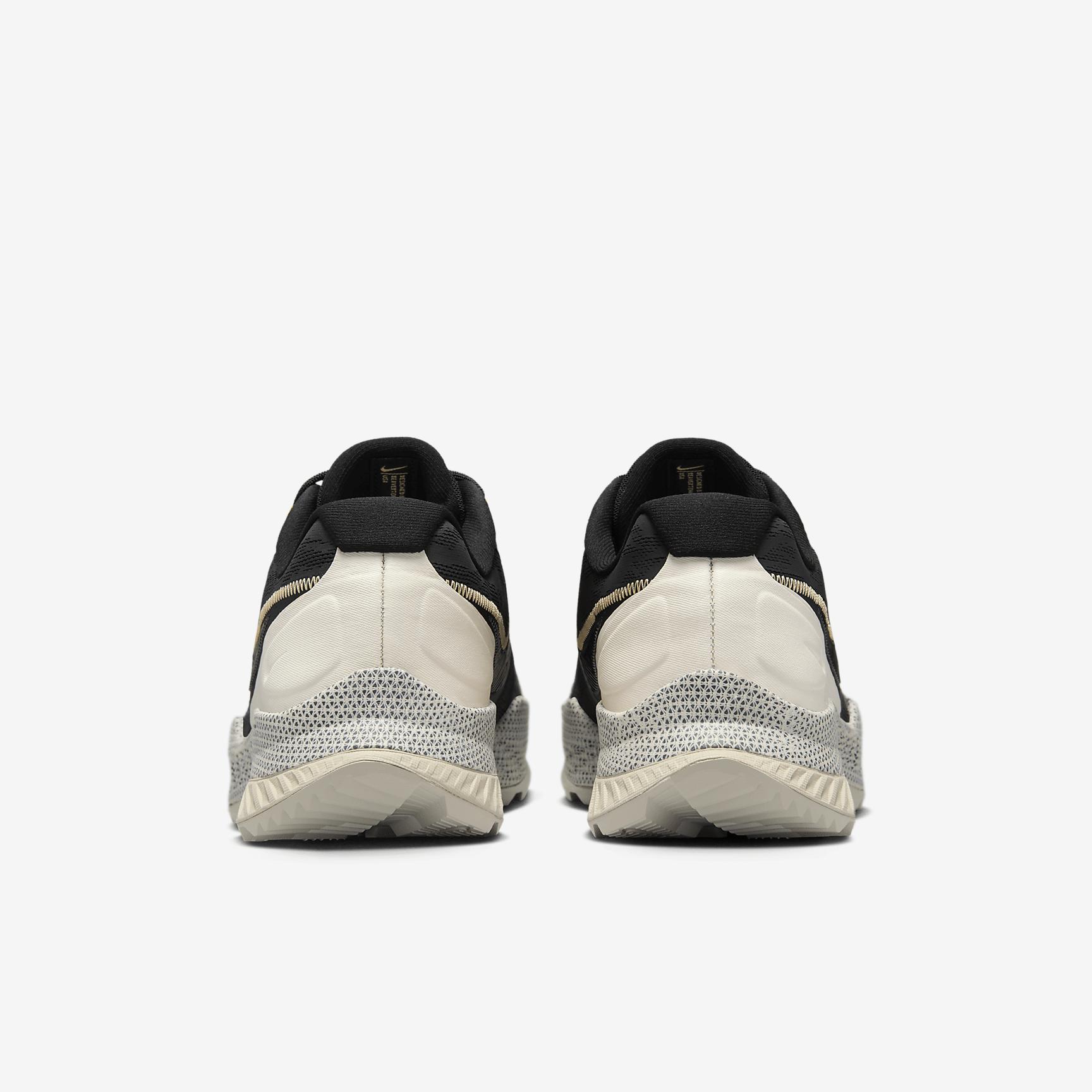 Nike Mens React SFB Carbon Low Mens Elite Outdoor Shoes | CZ7399-006 Product Image