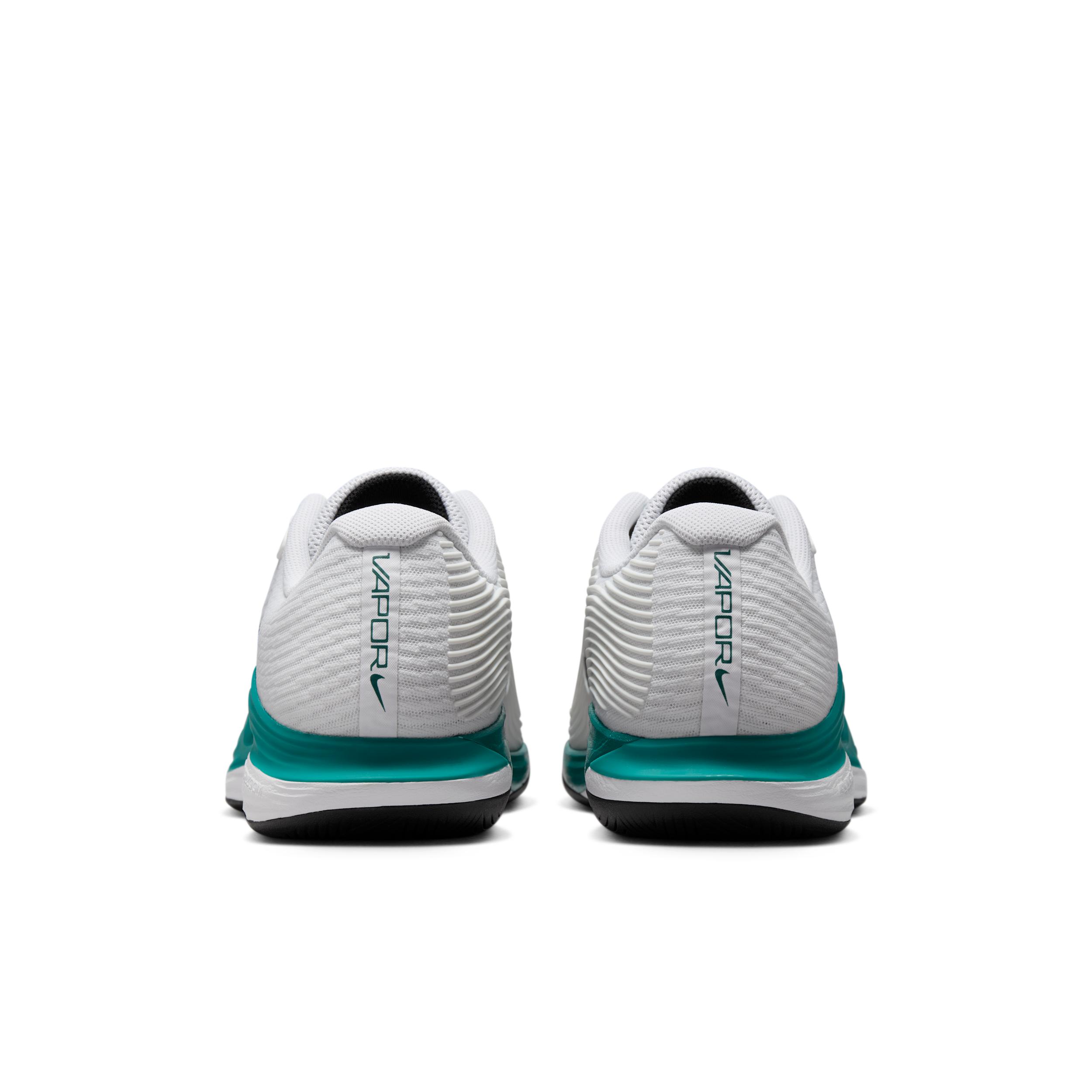 Nike Mens Vapor 12 Hard Court Tennis Shoes | FV5552-104 Product Image