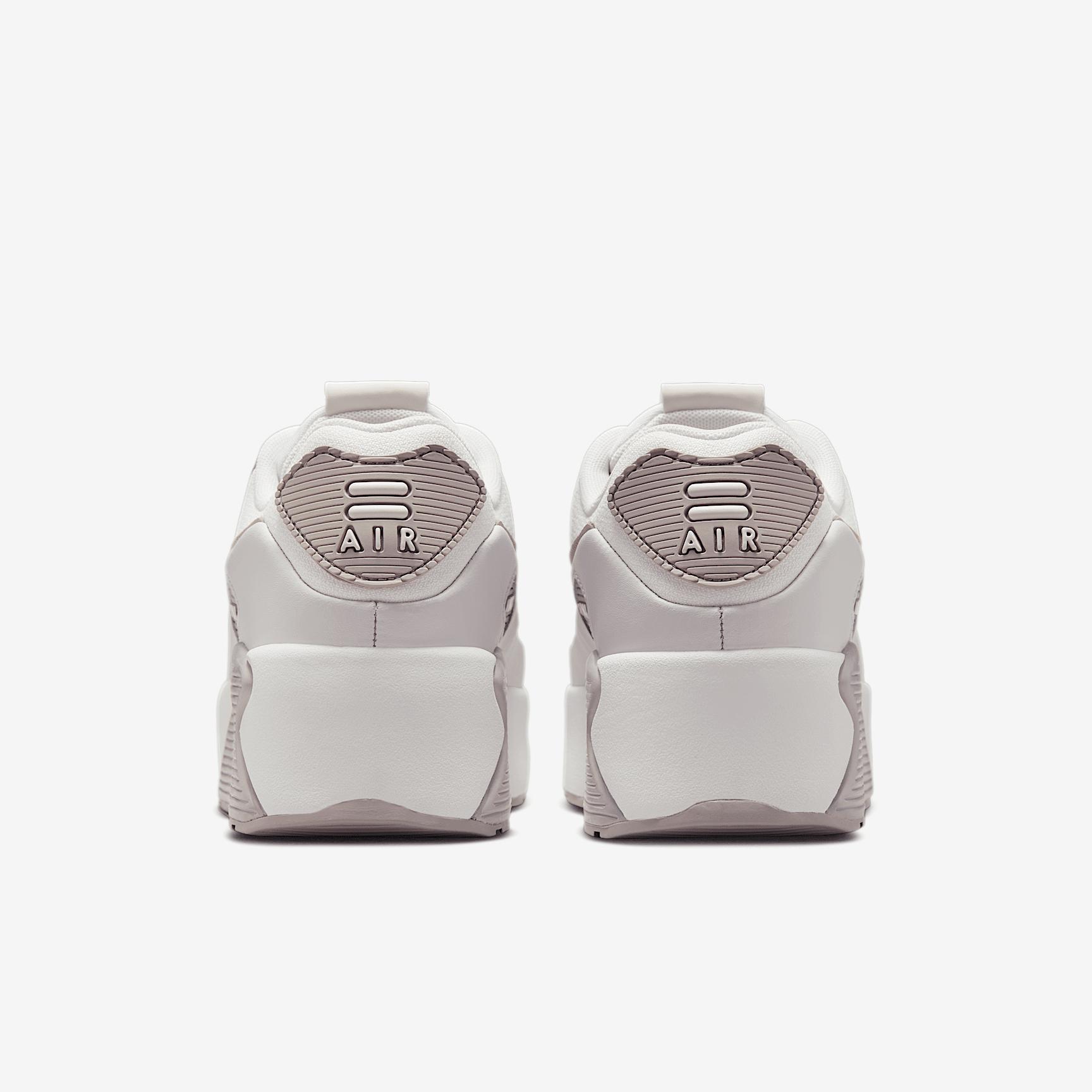 Nike Womens Air Max 90 LV8 Shoes | IB0170-101 Product Image