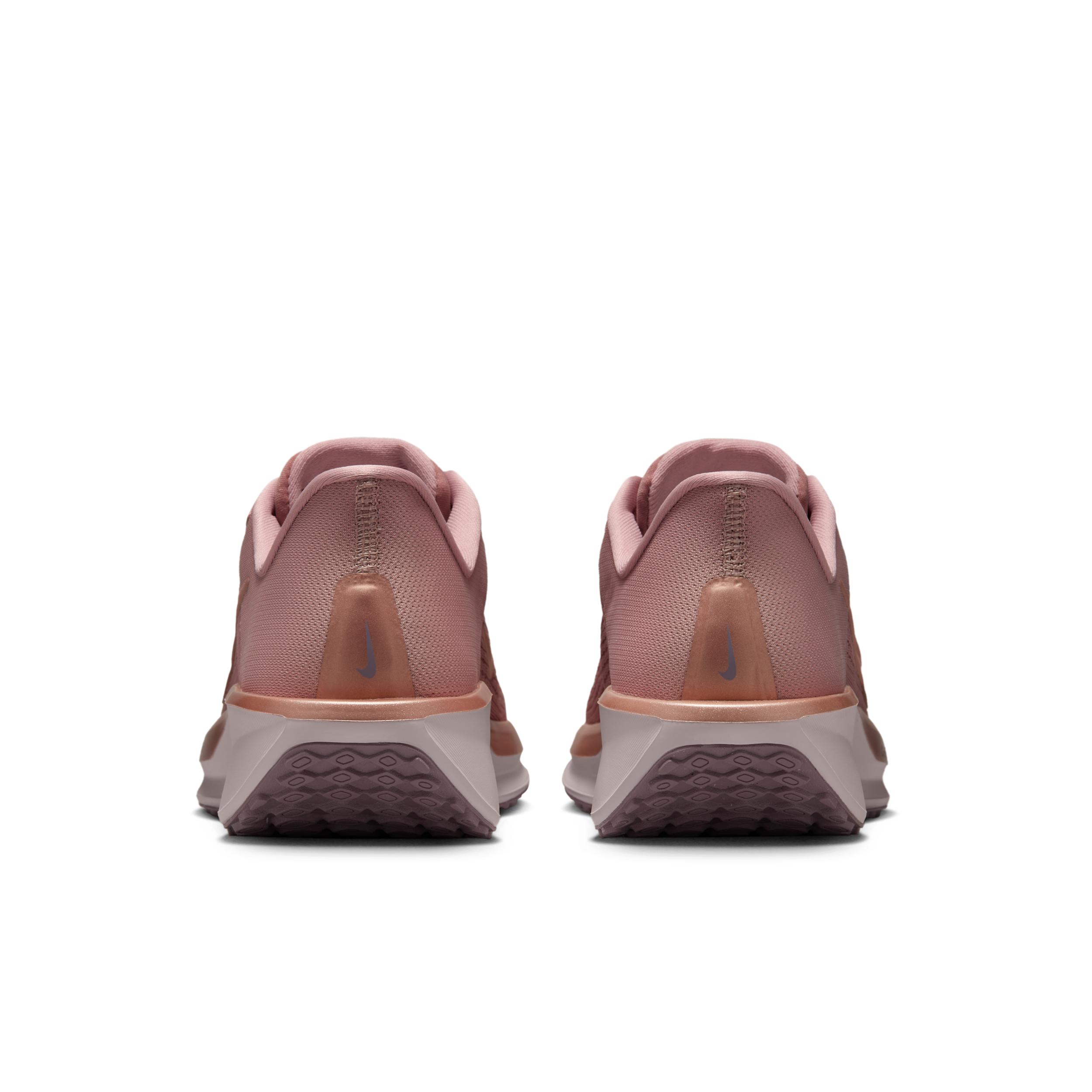 Nike Women's Quest 6 Road Running Shoes Product Image