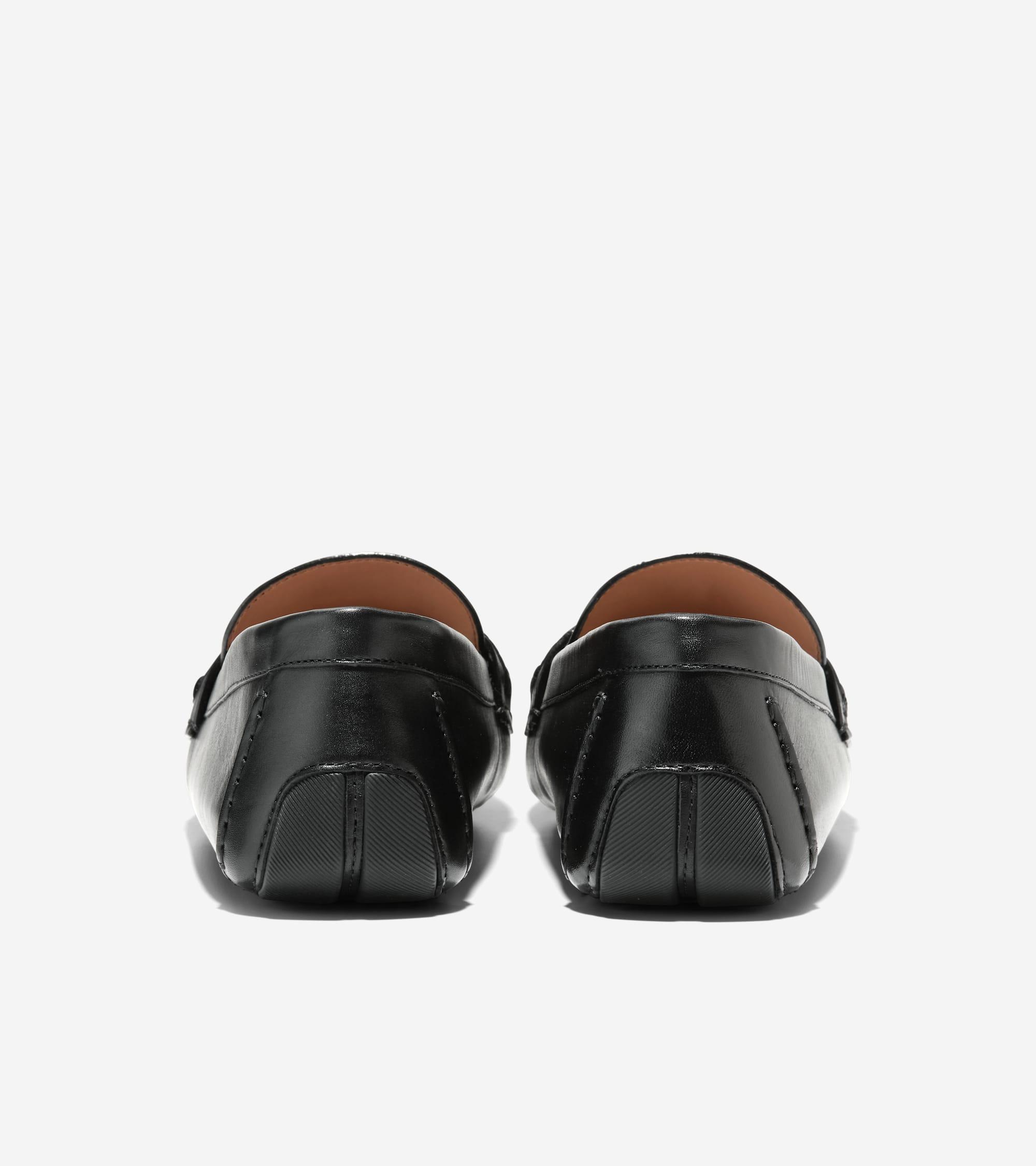 Essential Pouch Product Image