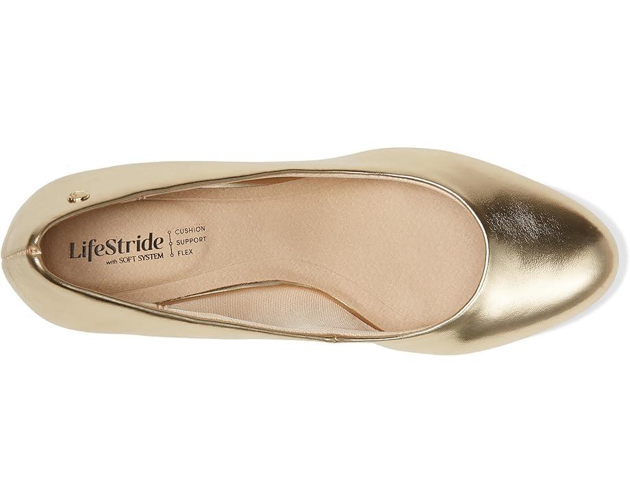 Women's LifeStride Parigi Pumps Product Image