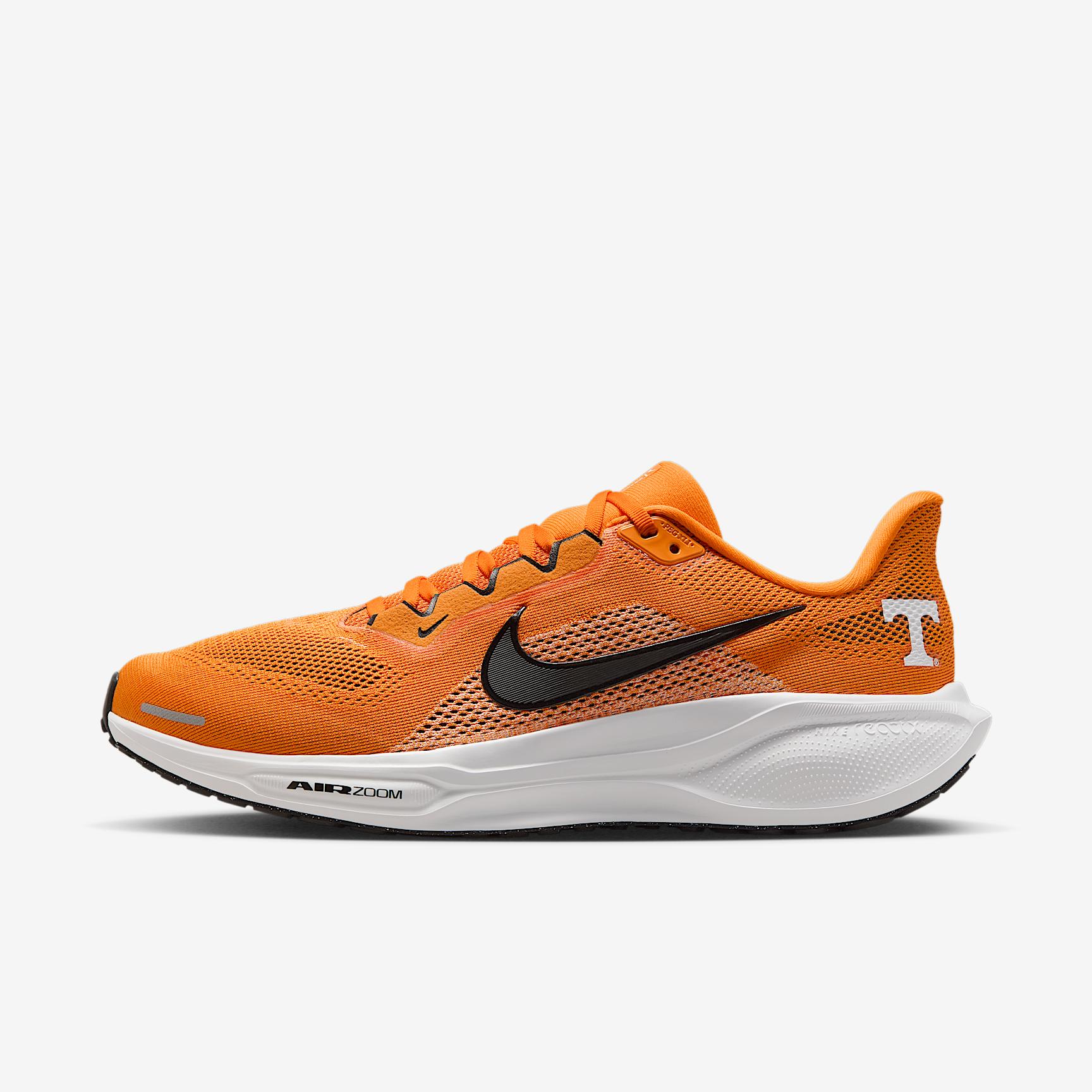 Tennessee Pegasus 41 Men's Nike College Road Running Shoes Product Image