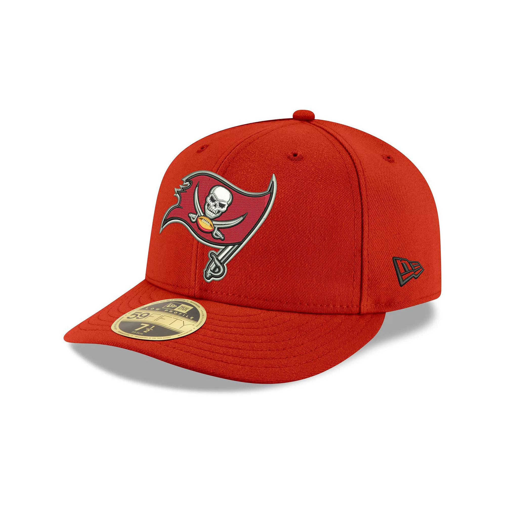 Men's New Era Red Tampa Bay Buccaneers Omaha Low Profile 59FIFTY Fitted Team Hat,  Product Image